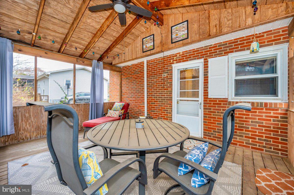 YELLOW SPRINGS - Residential