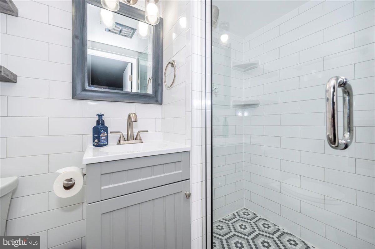 YELLOW SPRINGS - Residential