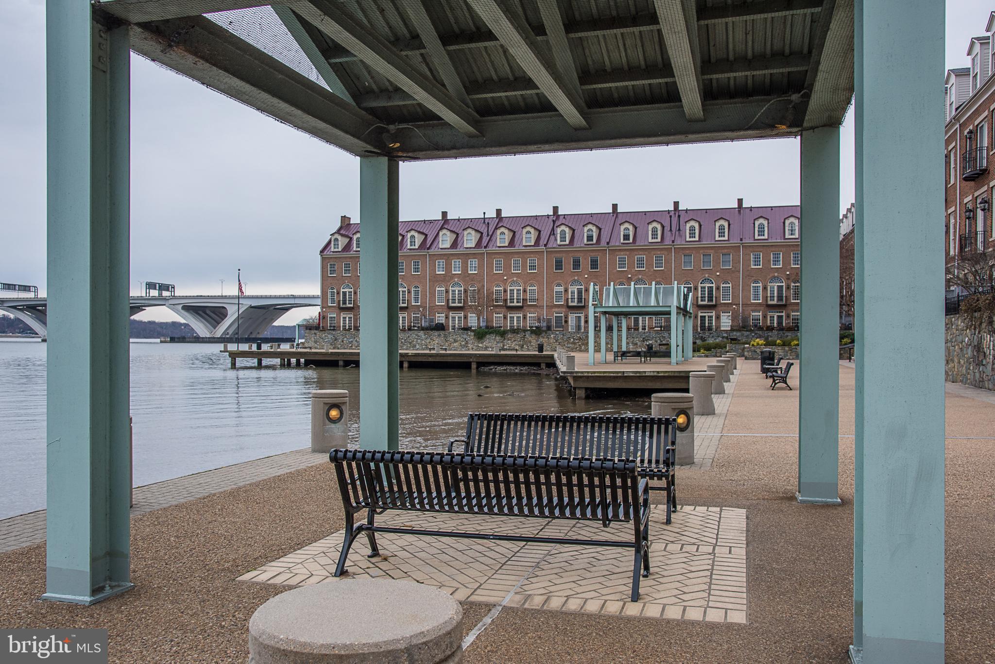 FORDS LANDING - Residential Lease