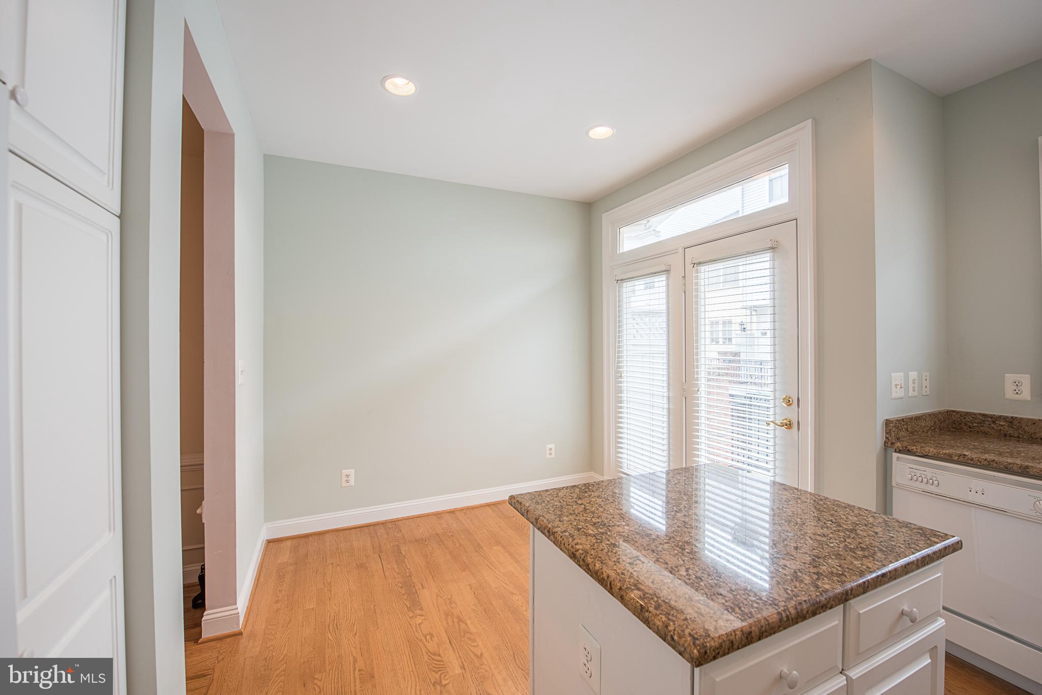 FORDS LANDING - Residential Lease