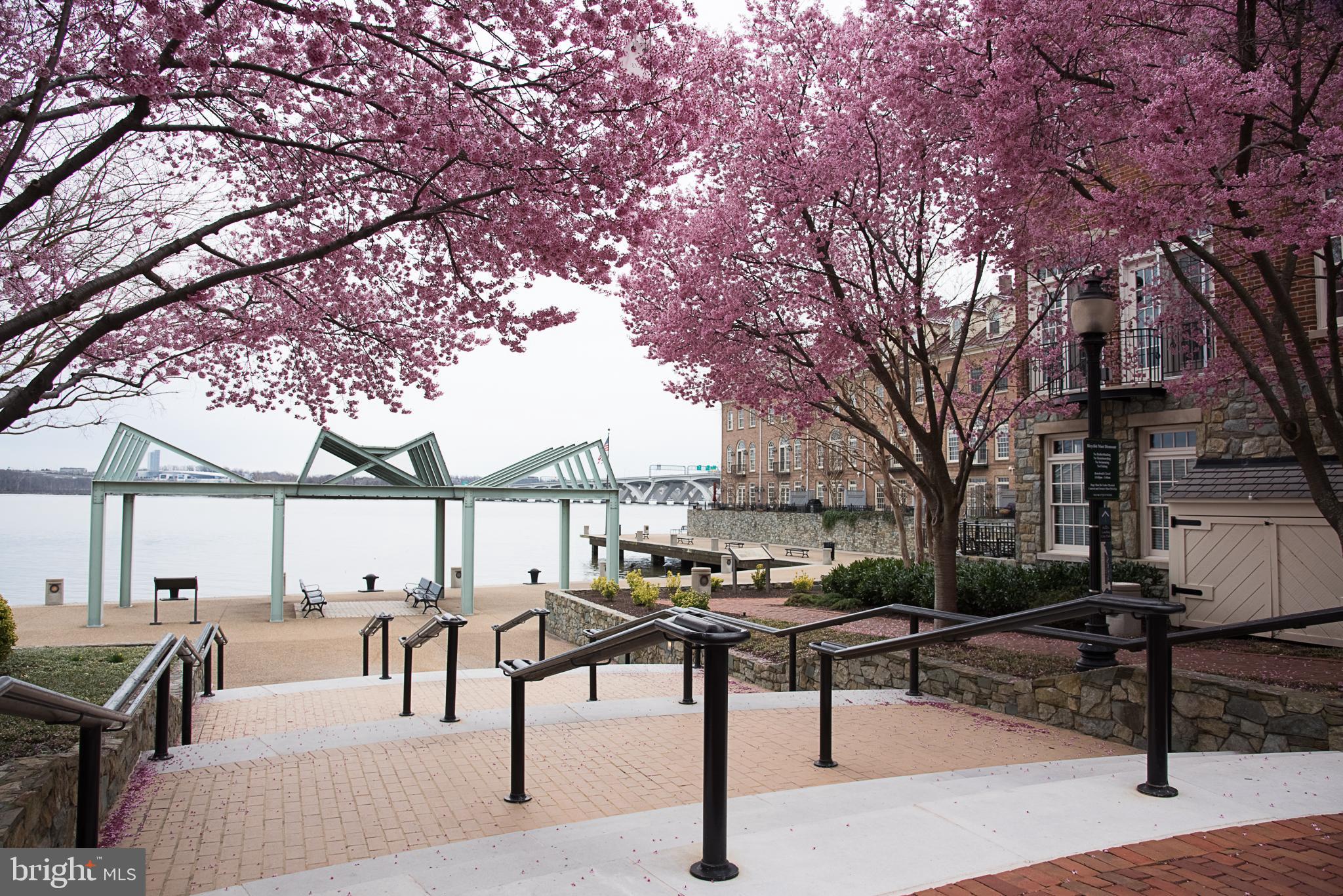 FORDS LANDING - Residential Lease