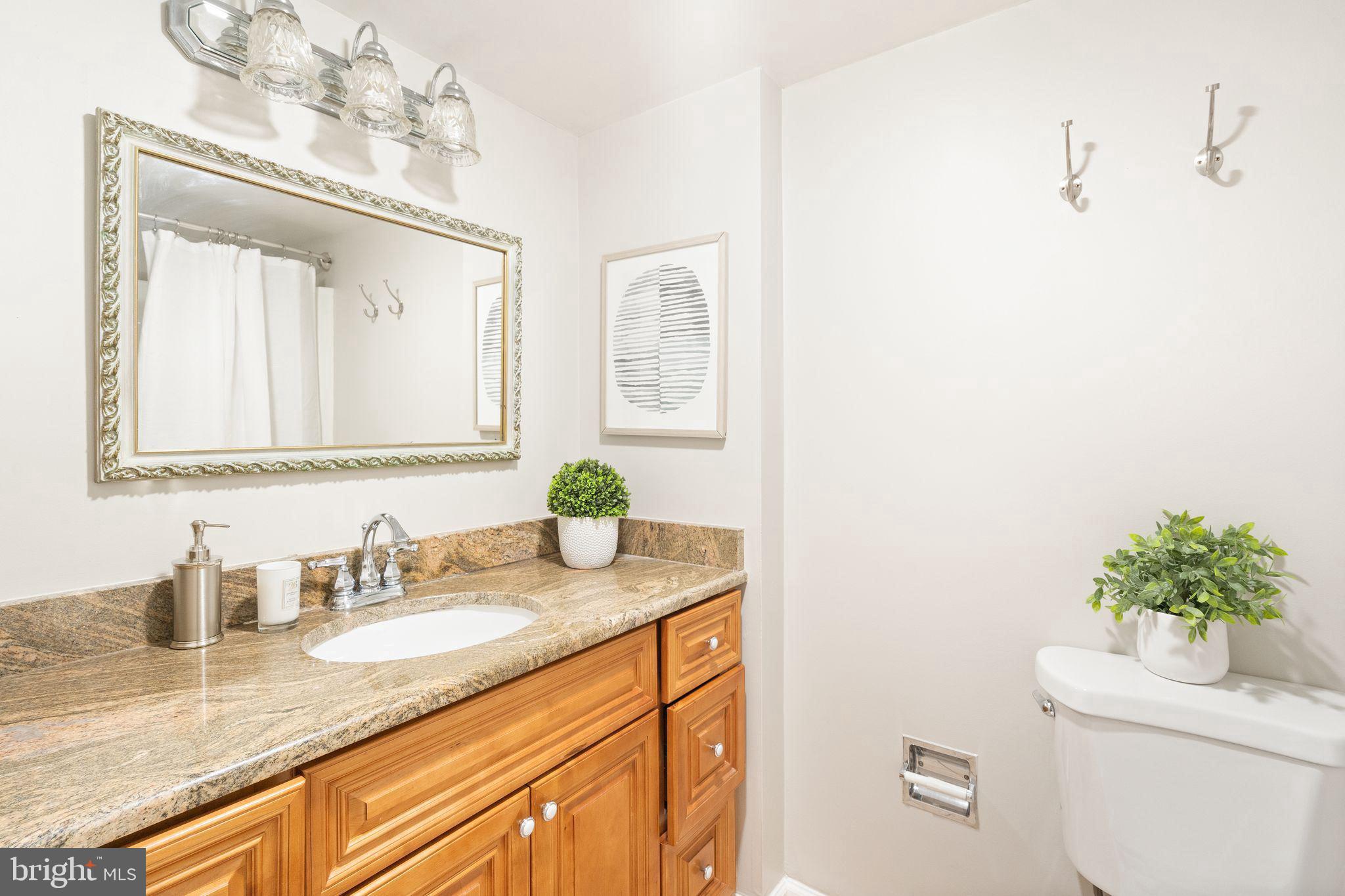 WATERGATE AT LANDMARK - Residential