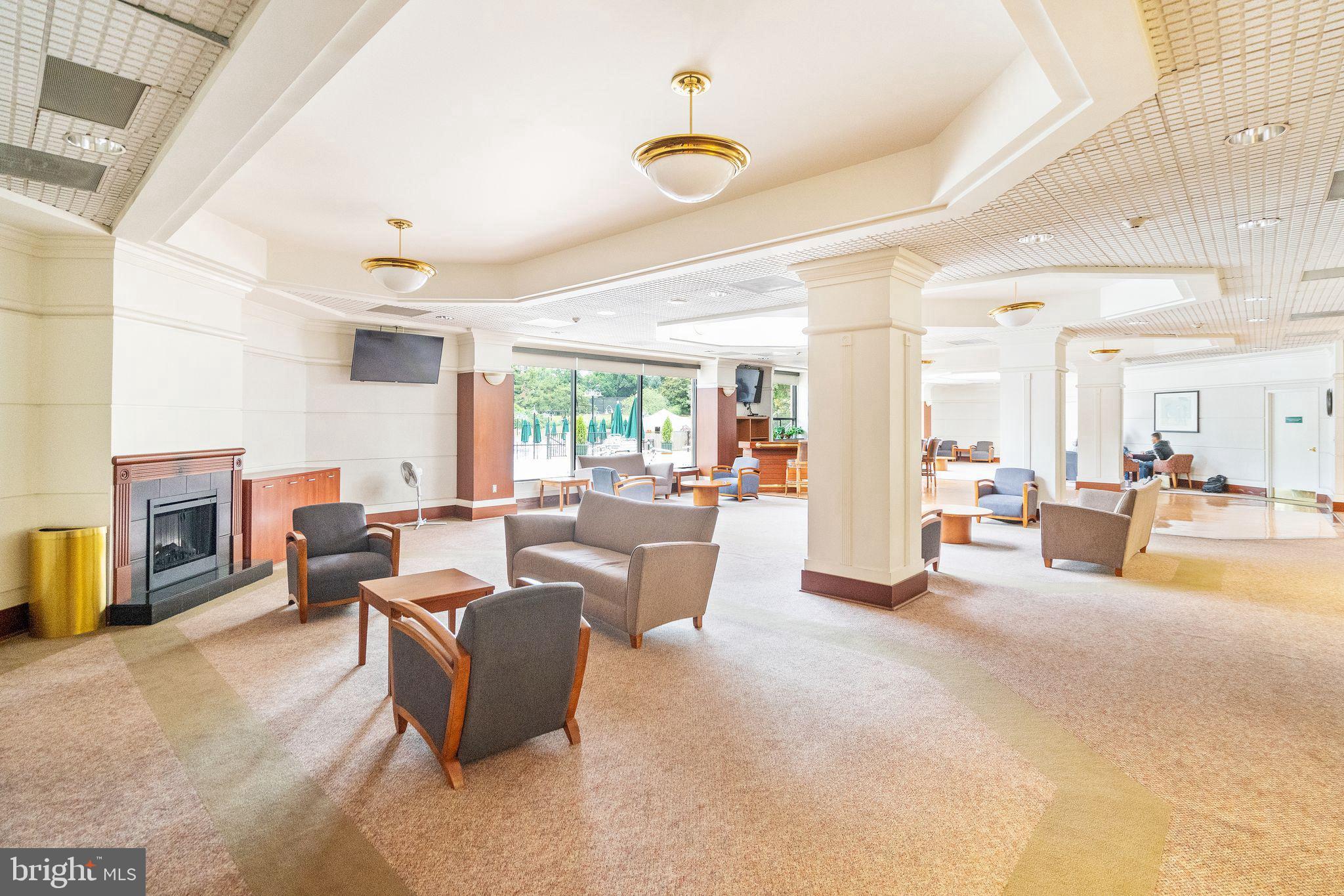 WATERGATE AT LANDMARK - Residential