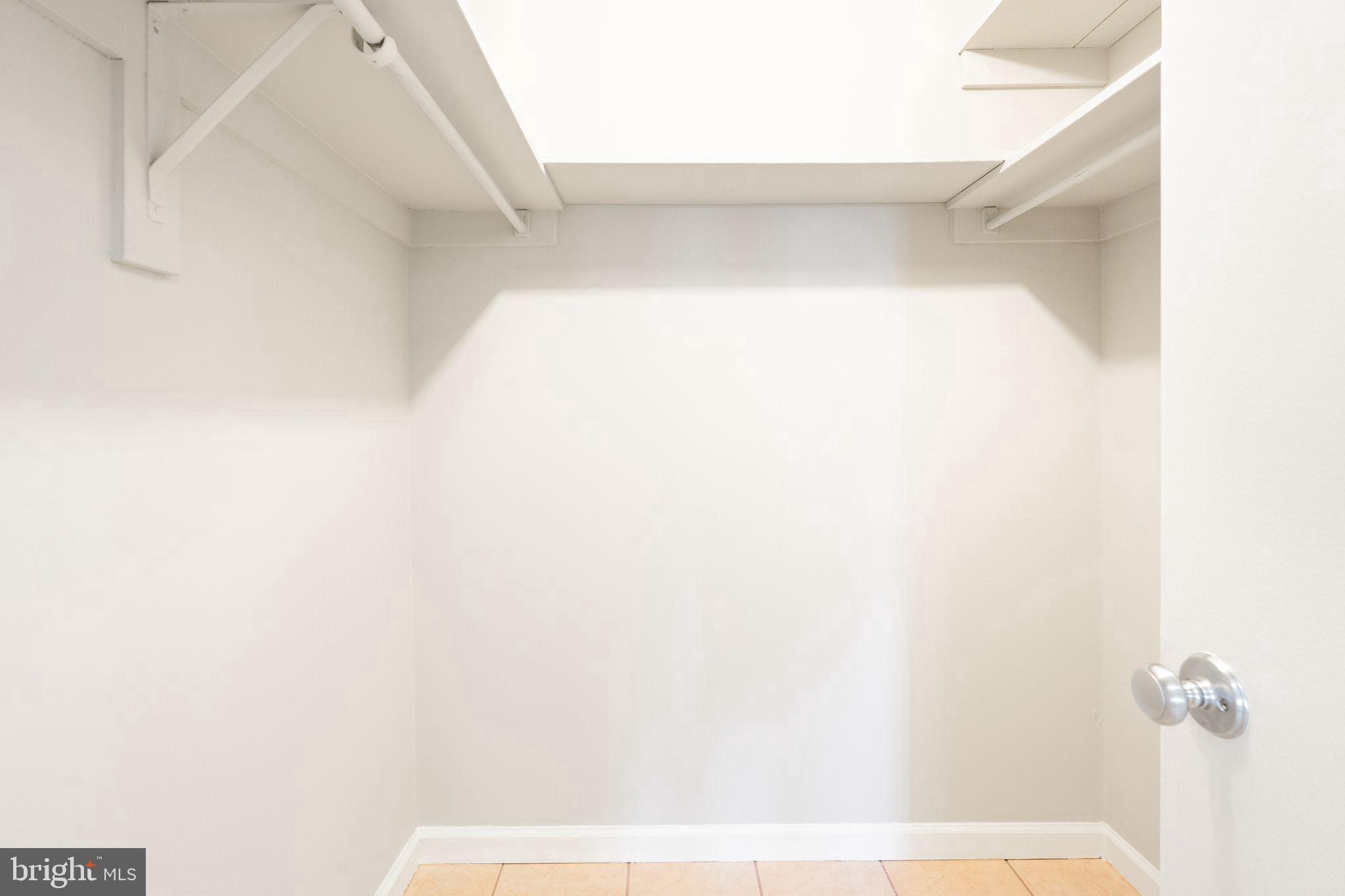 WATERGATE AT LANDMARK - Residential