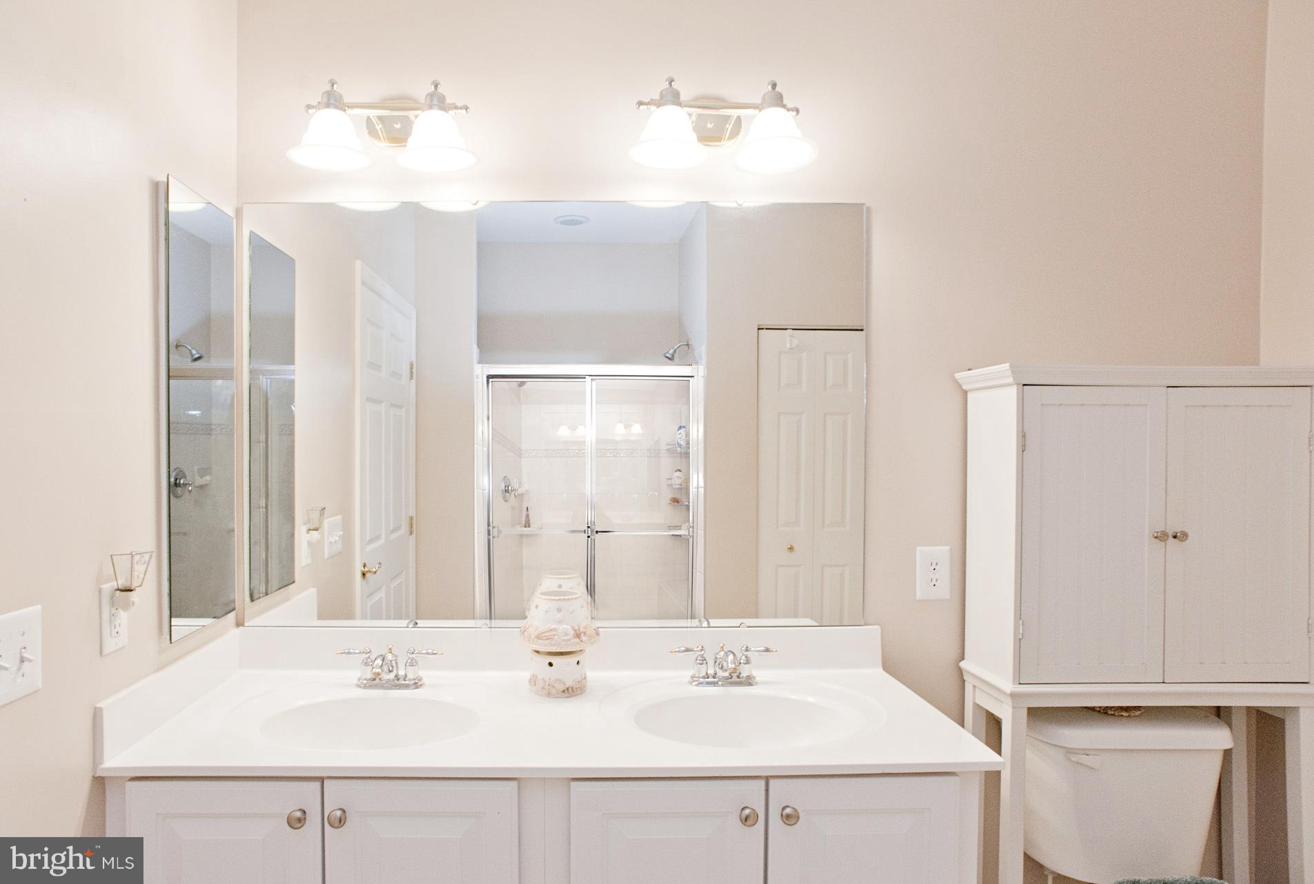 EDEN BROOK - Residential
