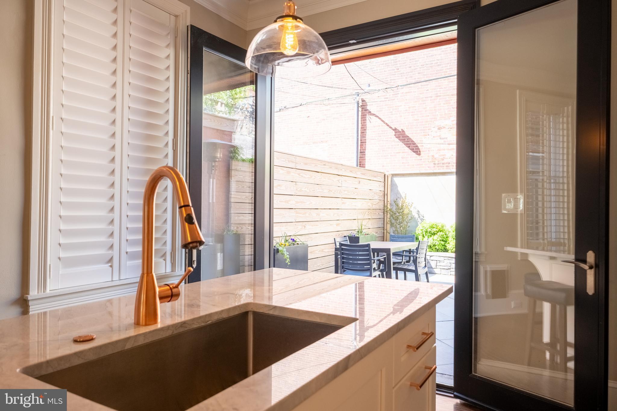 ART MUSEUM AREA - Residential