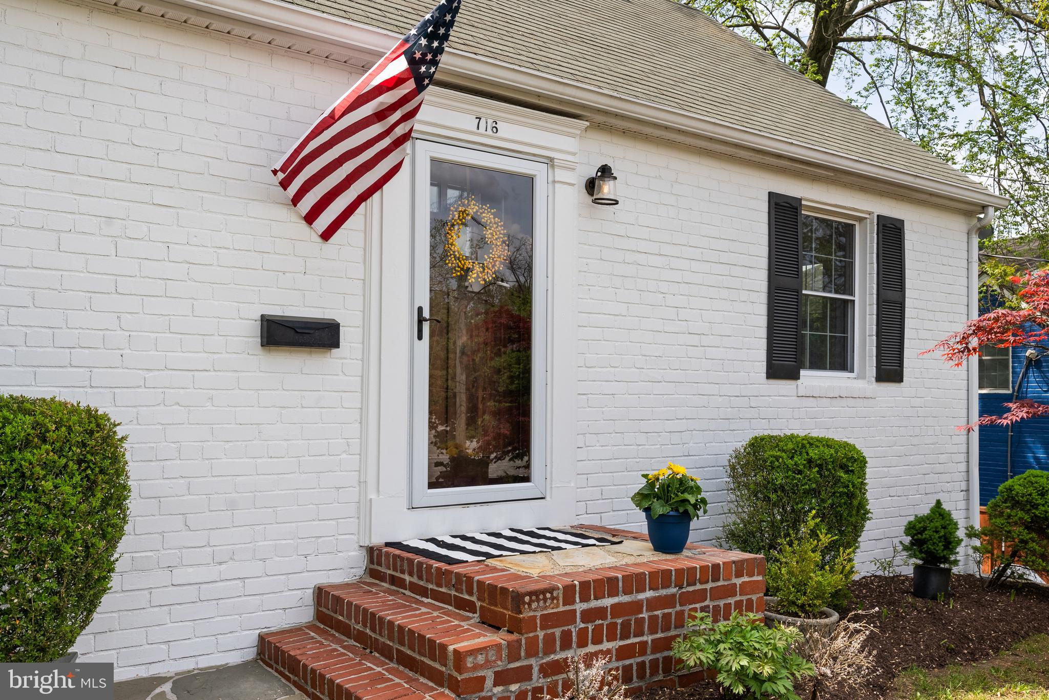 GLENMORE - Residential