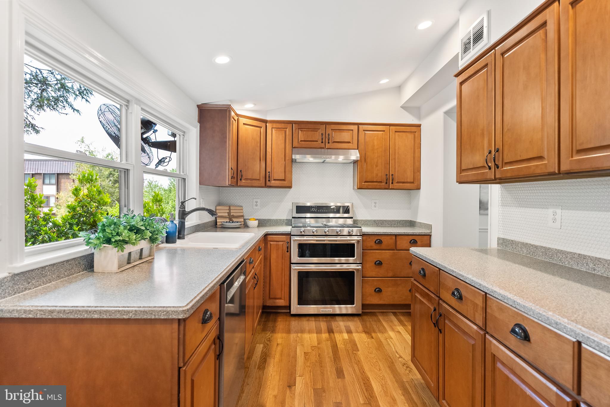 GLENMORE - Residential