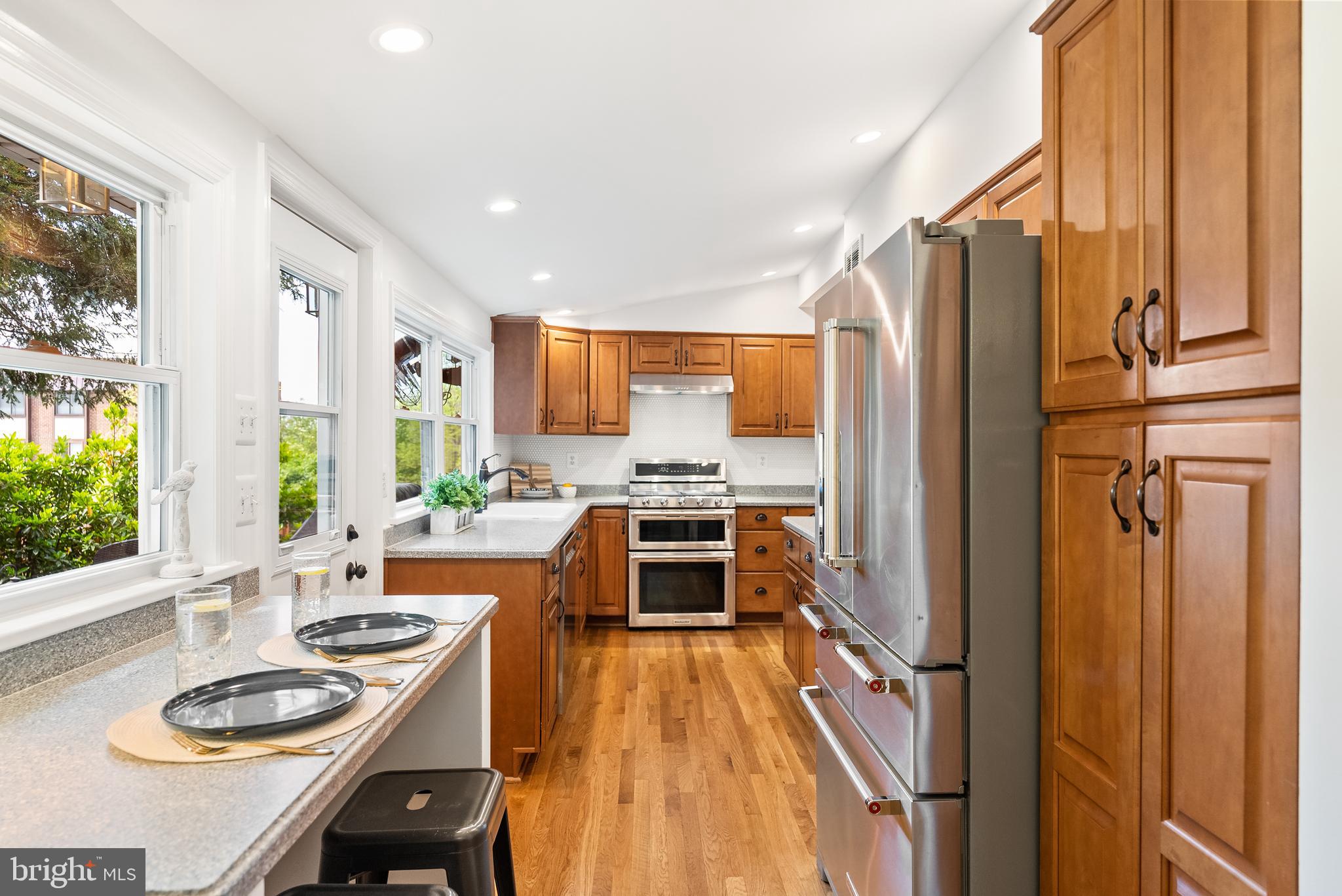 GLENMORE - Residential