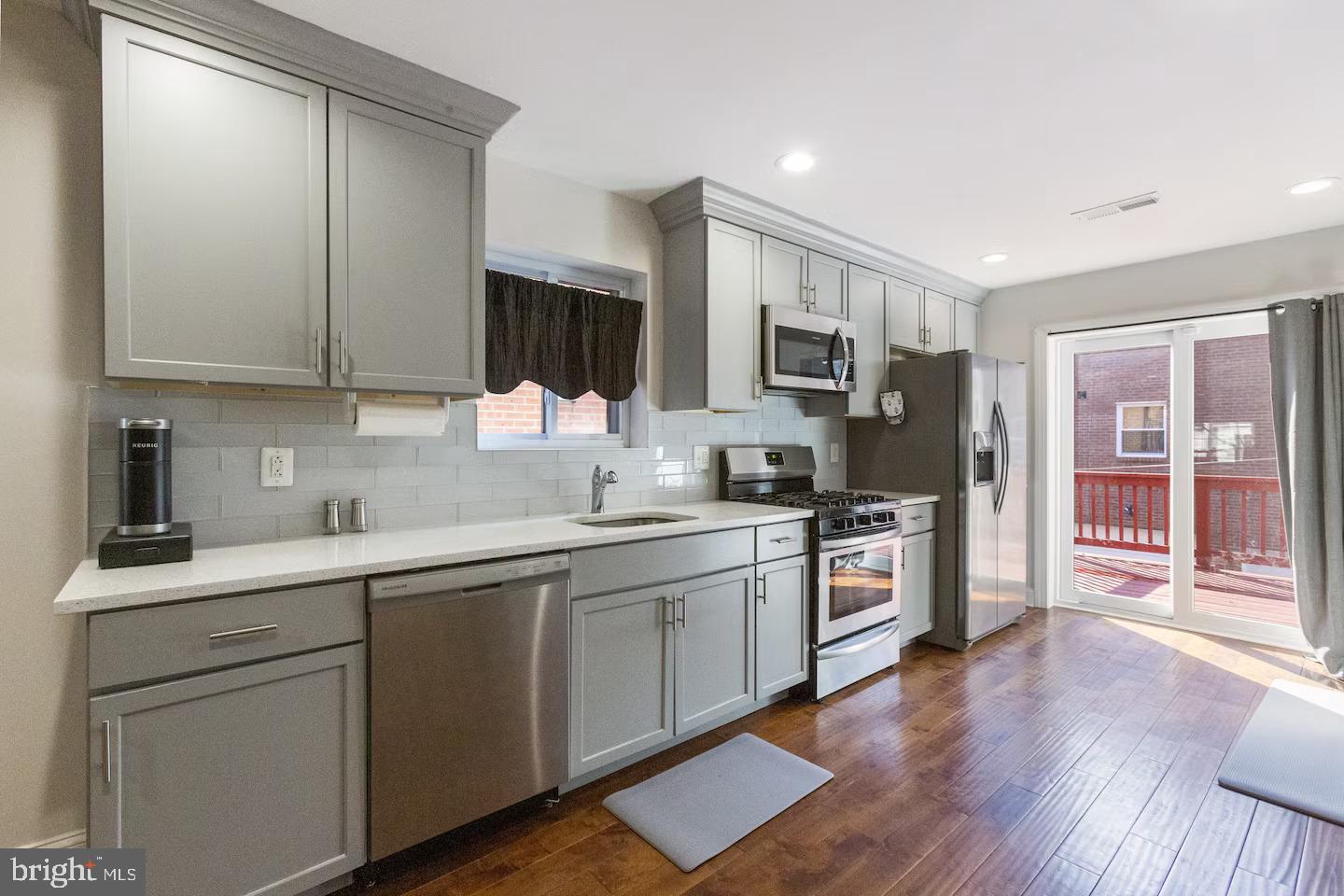 COBBS CREEK - Residential Lease