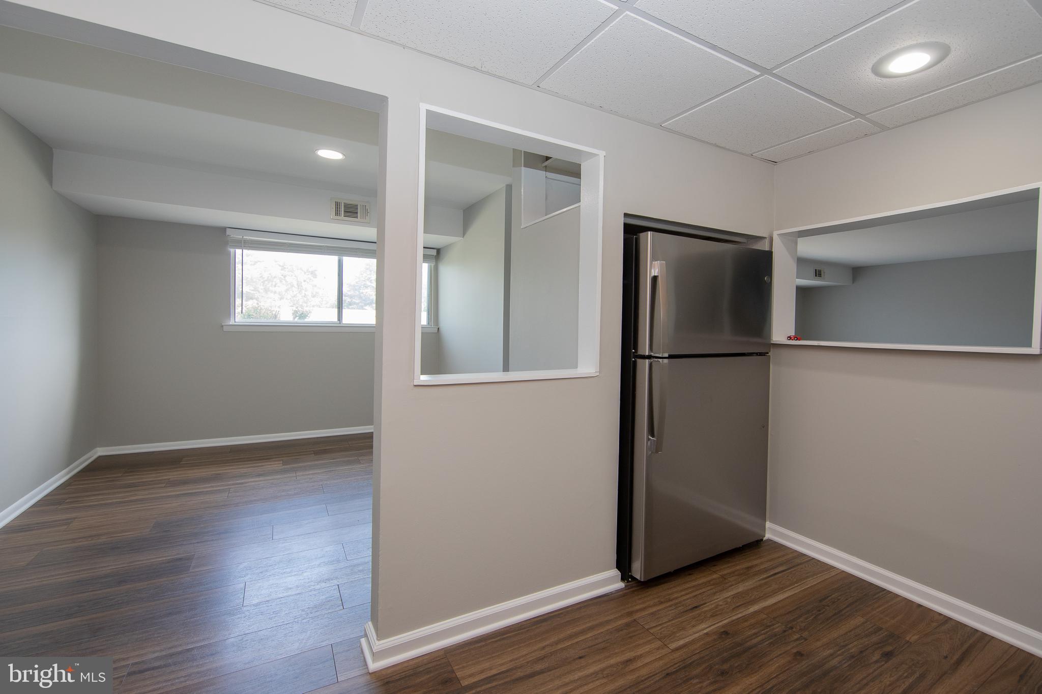 1518 MANLEY ROAD B-26