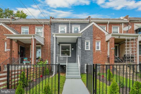 1614 Q STREET SE WASHINGTON DC 20020