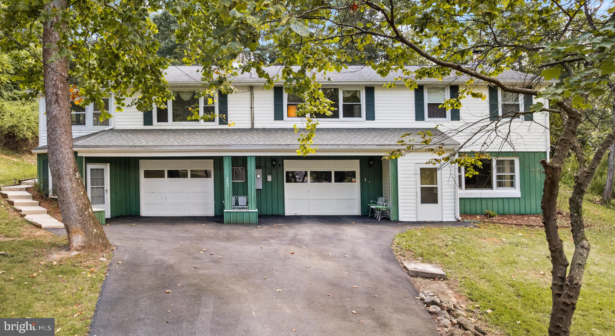 SHANNONDALE - Residential