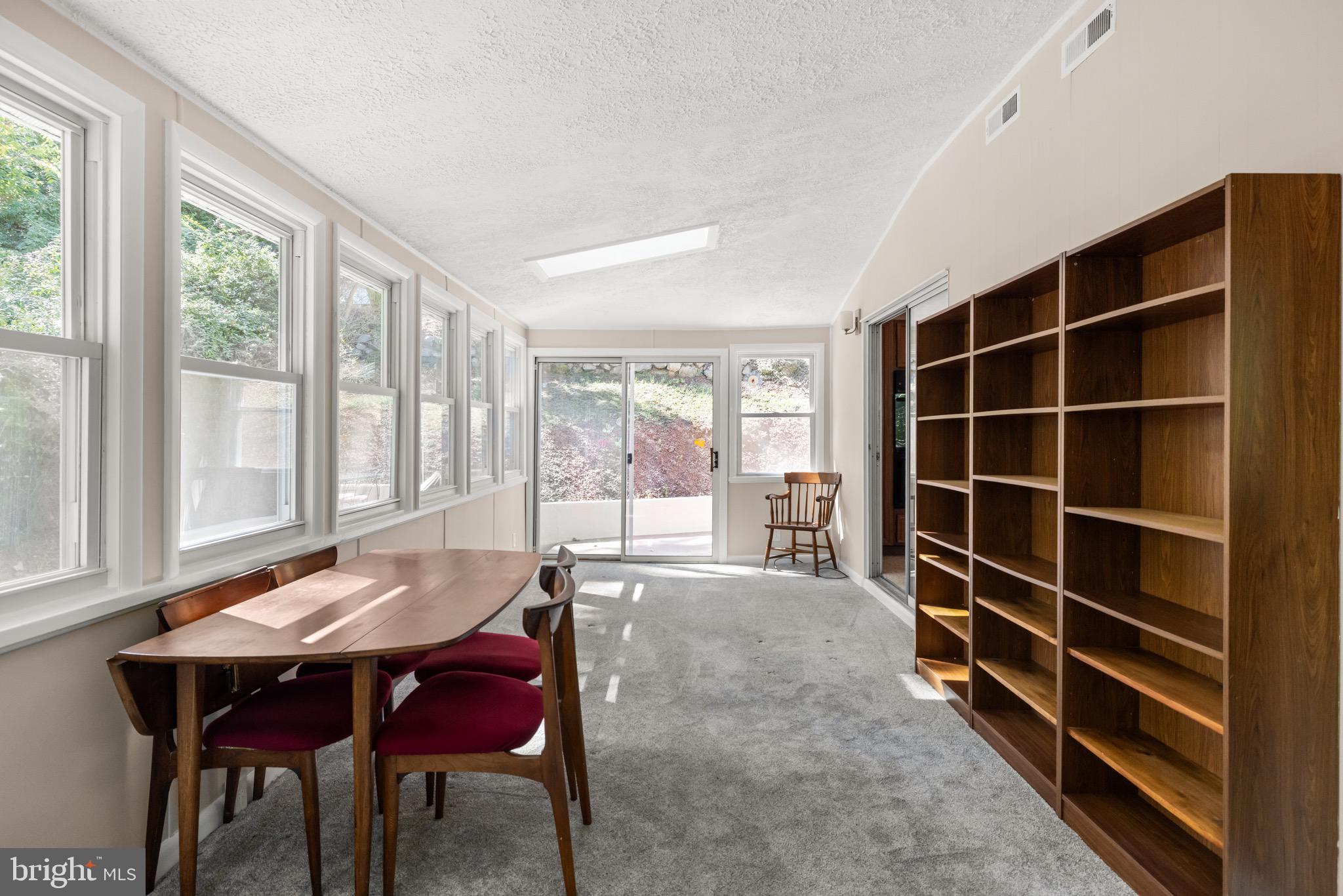 SHANNONDALE - Residential