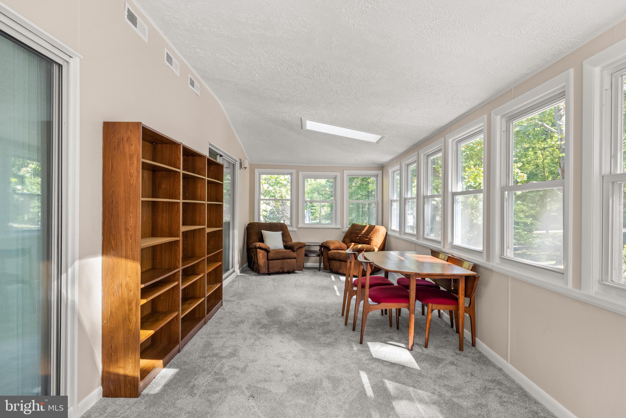 SHANNONDALE - Residential