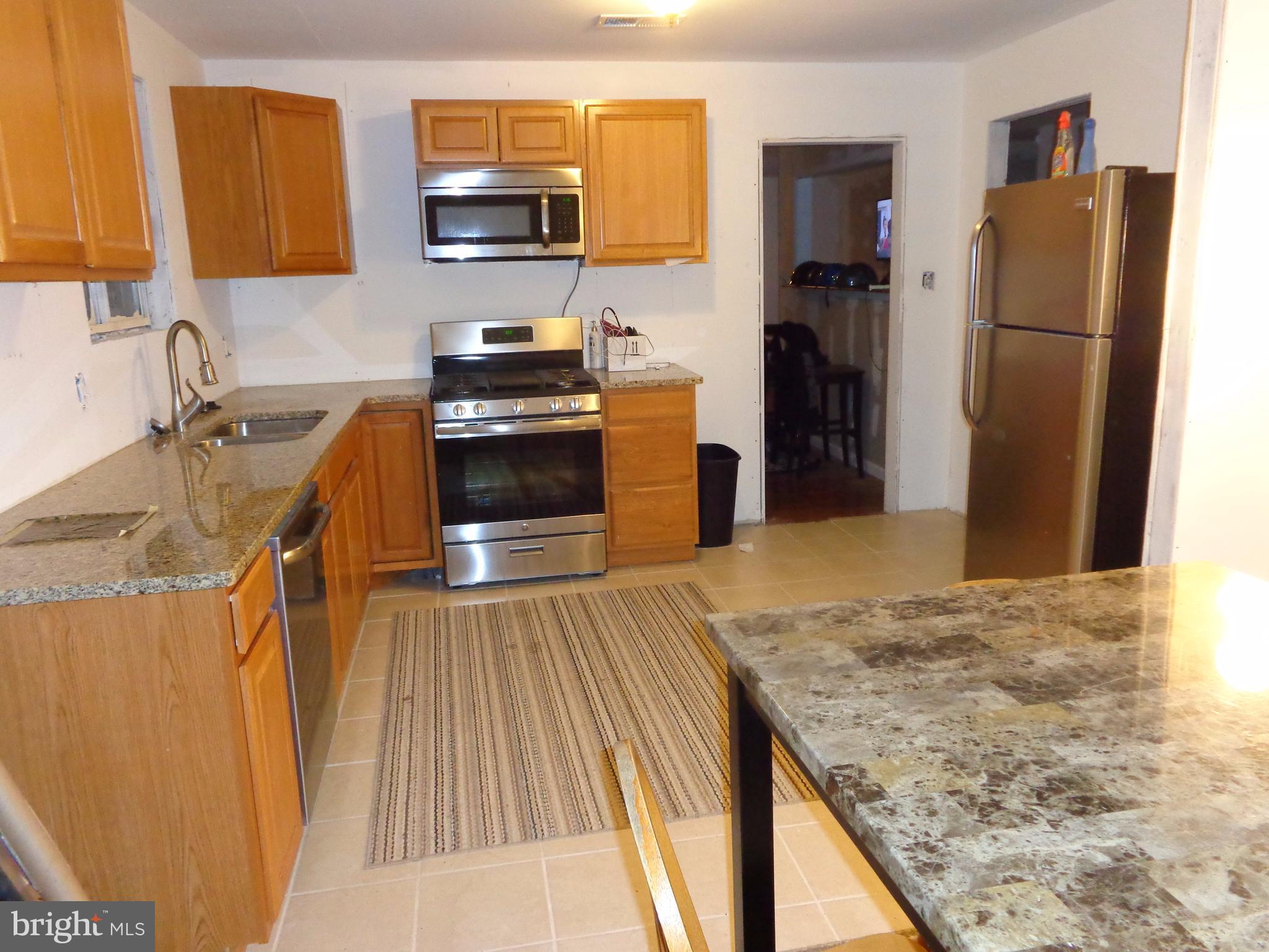 WEST SPRINGFIELD VILLAGE - Residential