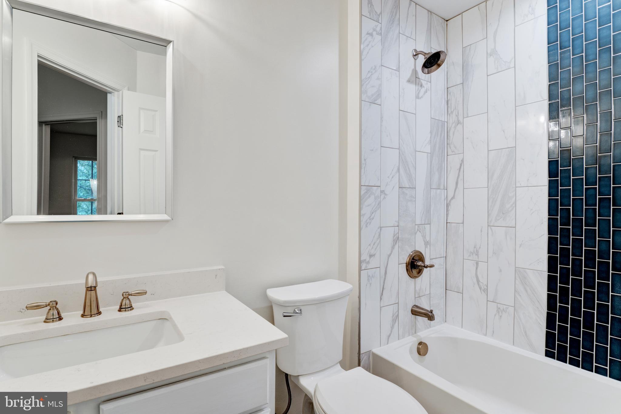 RIVER OAKS - Residential