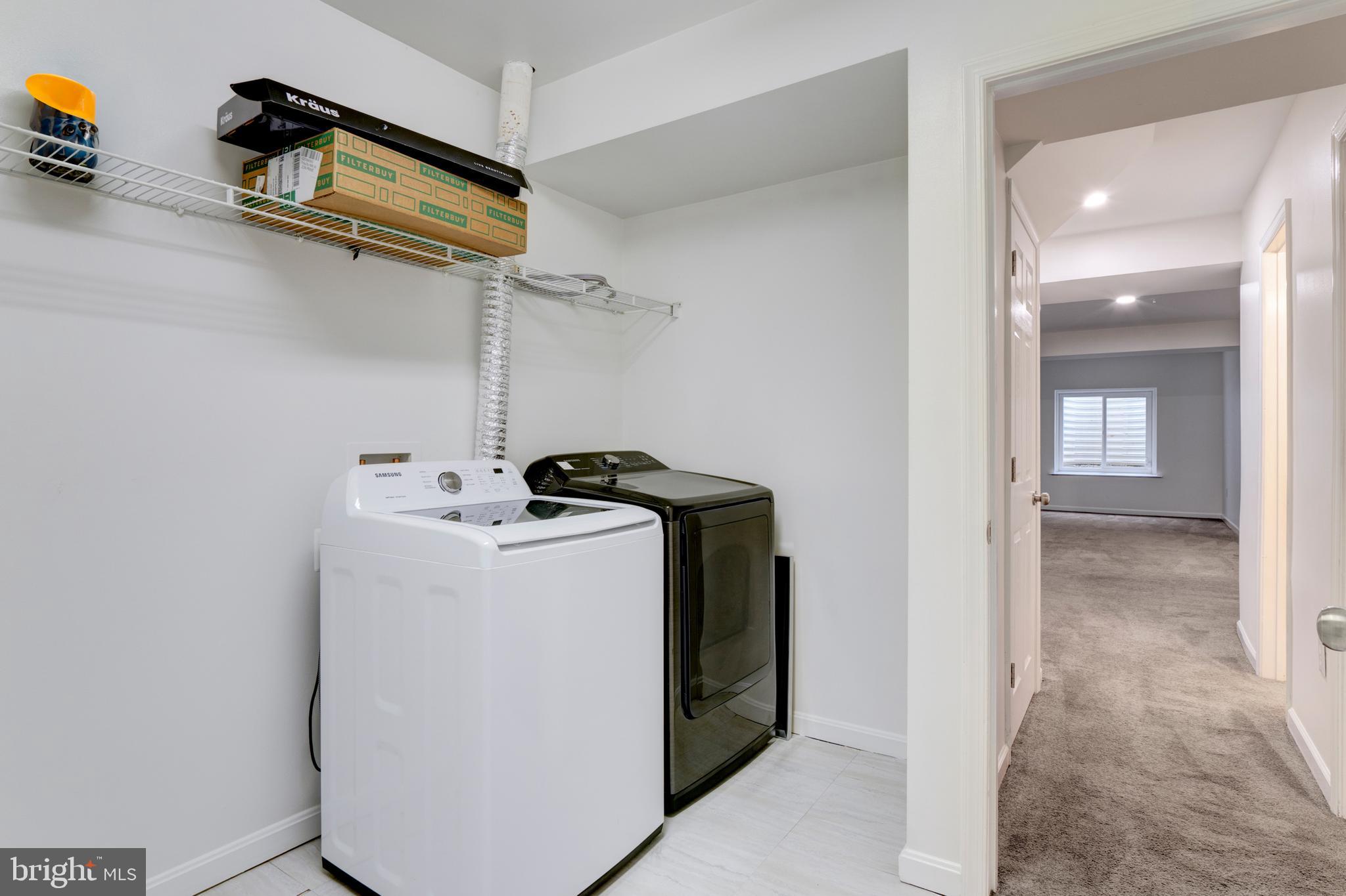 RIVER OAKS - Residential