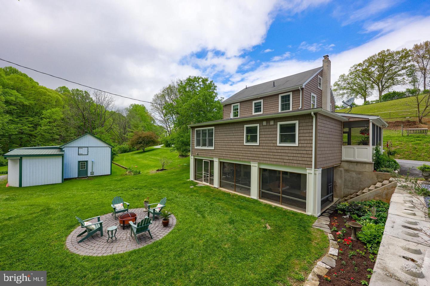 110 WOOLTOWN ROAD