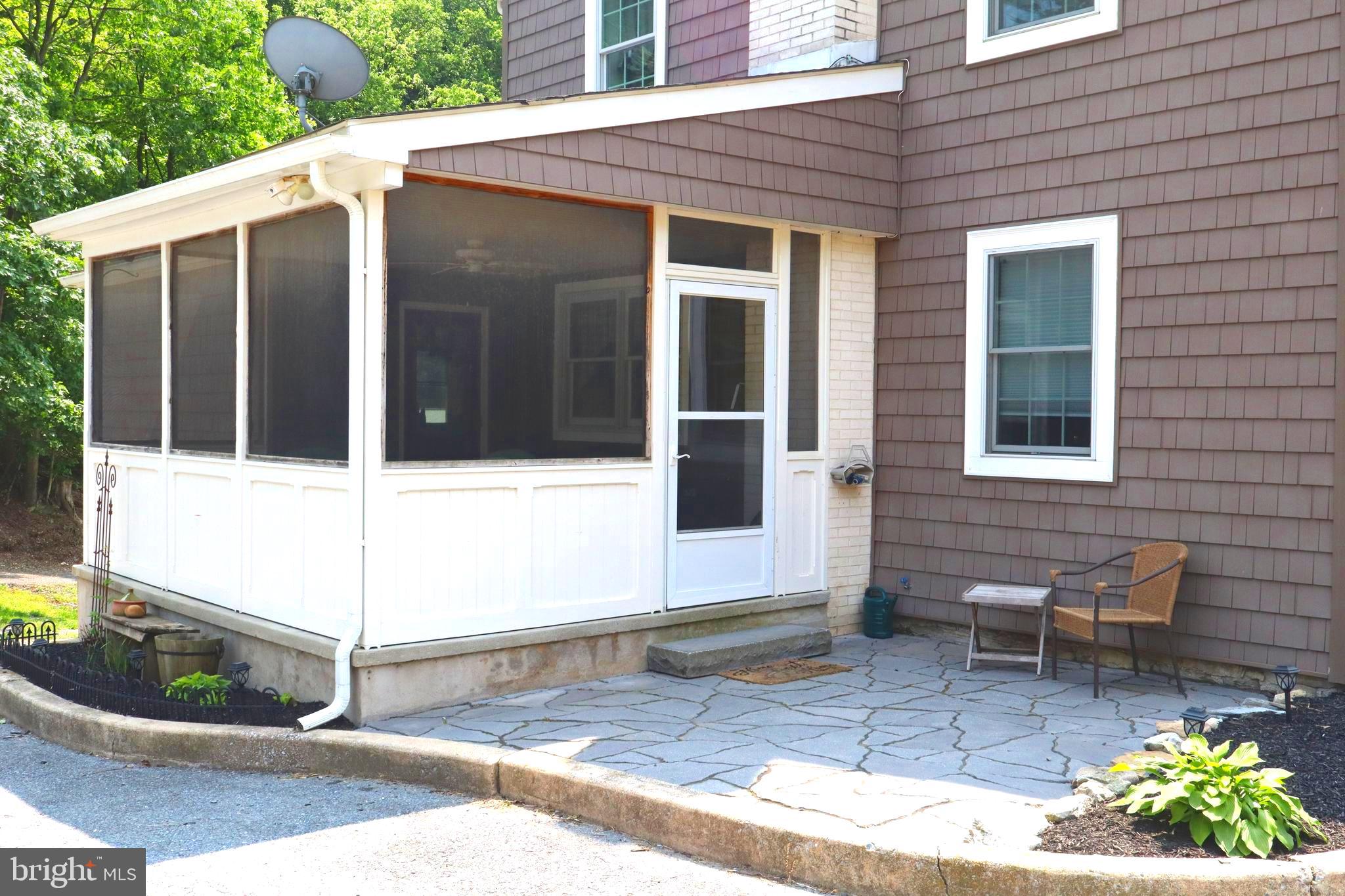 110 WOOLTOWN ROAD