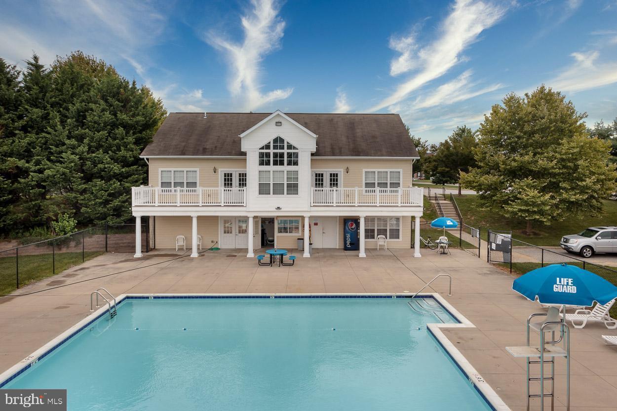 EMERALD HILLS - Residential