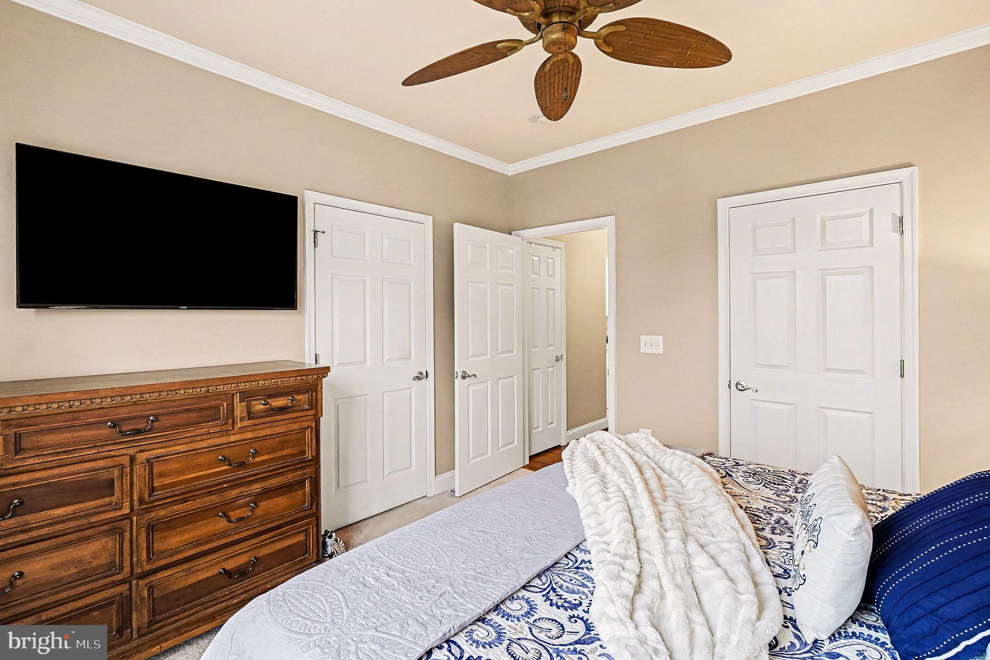 EMERALD HILLS - Residential