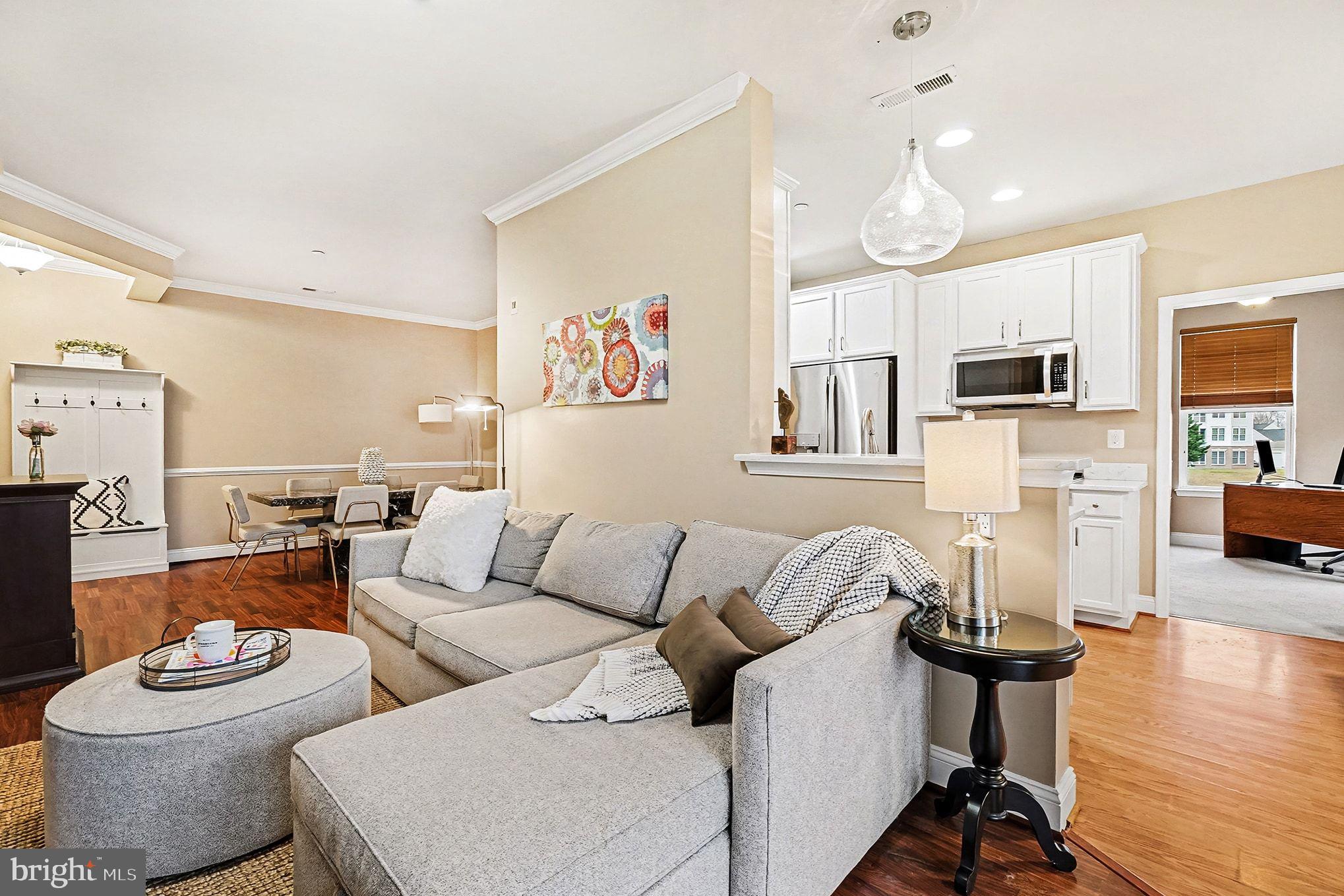 EMERALD HILLS - Residential