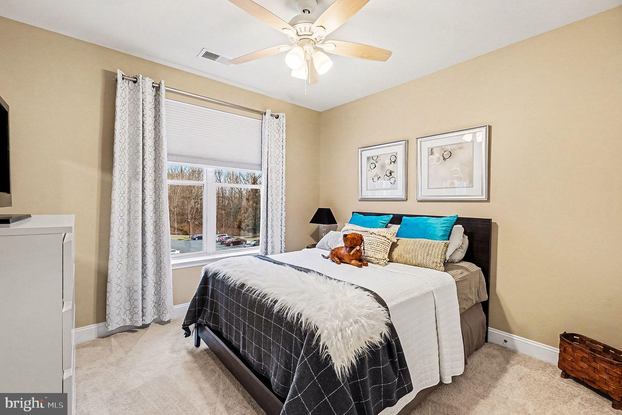 EMERALD HILLS - Residential