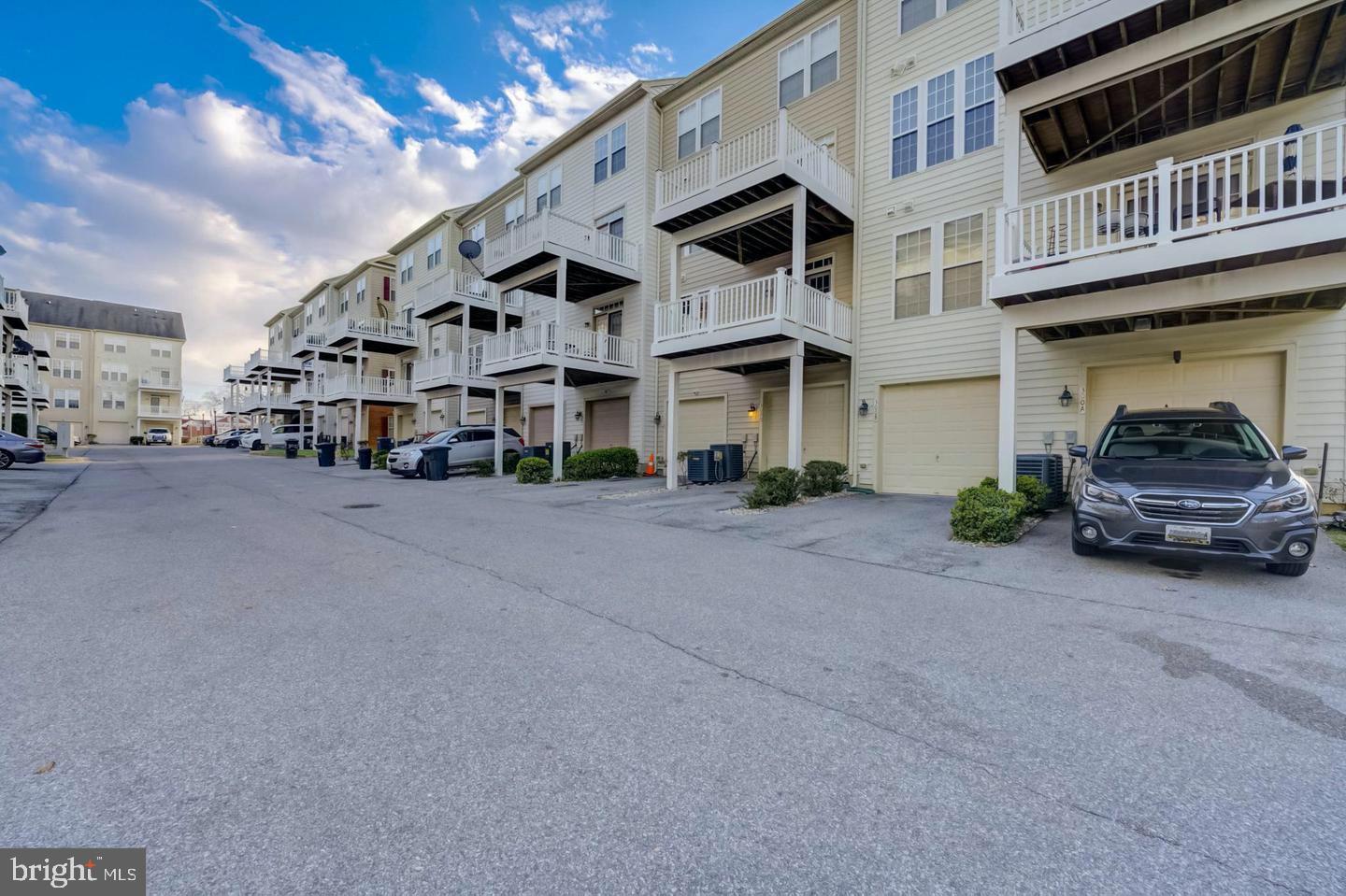 VILLAGES OF POTOMAC AT INDIAN HEAD - Residential Lease