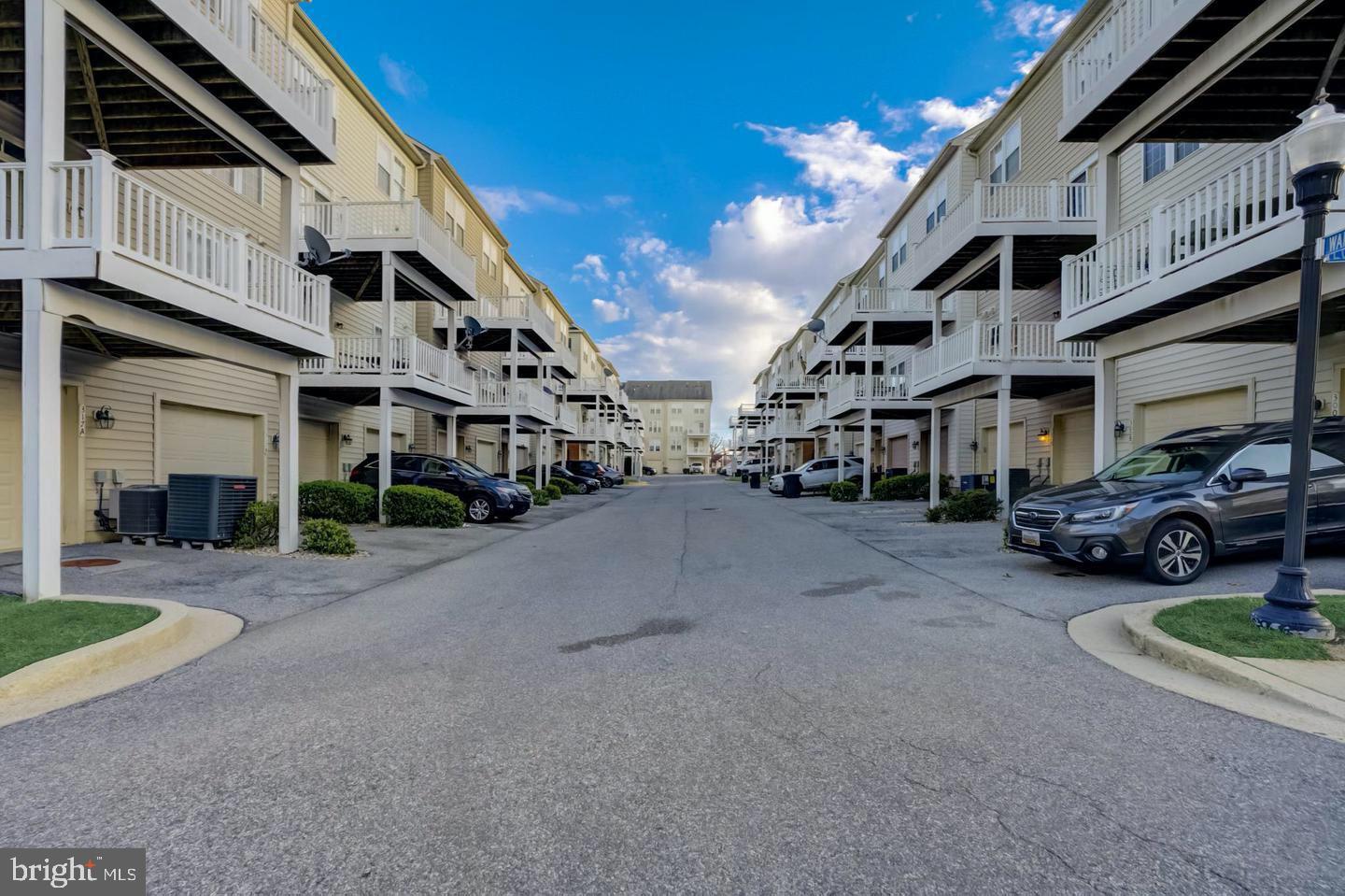 VILLAGES OF POTOMAC AT INDIAN HEAD - Residential Lease