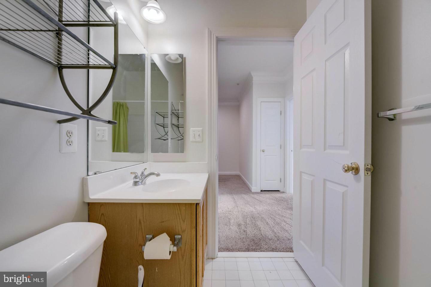 VILLAGES OF POTOMAC AT INDIAN HEAD - Residential Lease