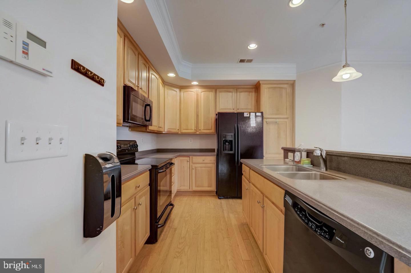 VILLAGES OF POTOMAC AT INDIAN HEAD - Residential Lease