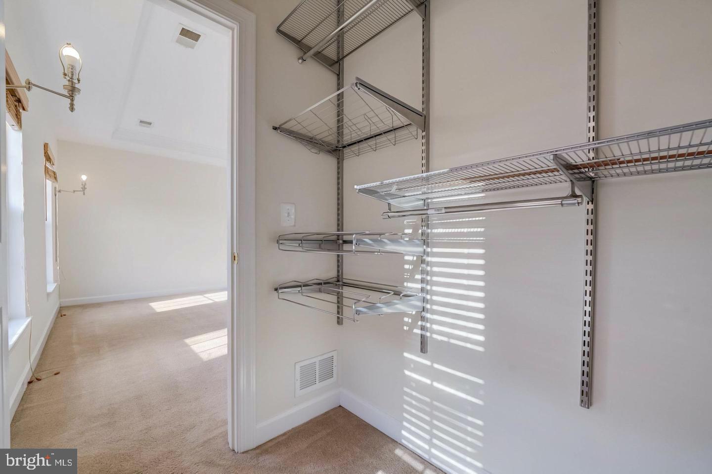 VILLAGES OF POTOMAC AT INDIAN HEAD - Residential Lease