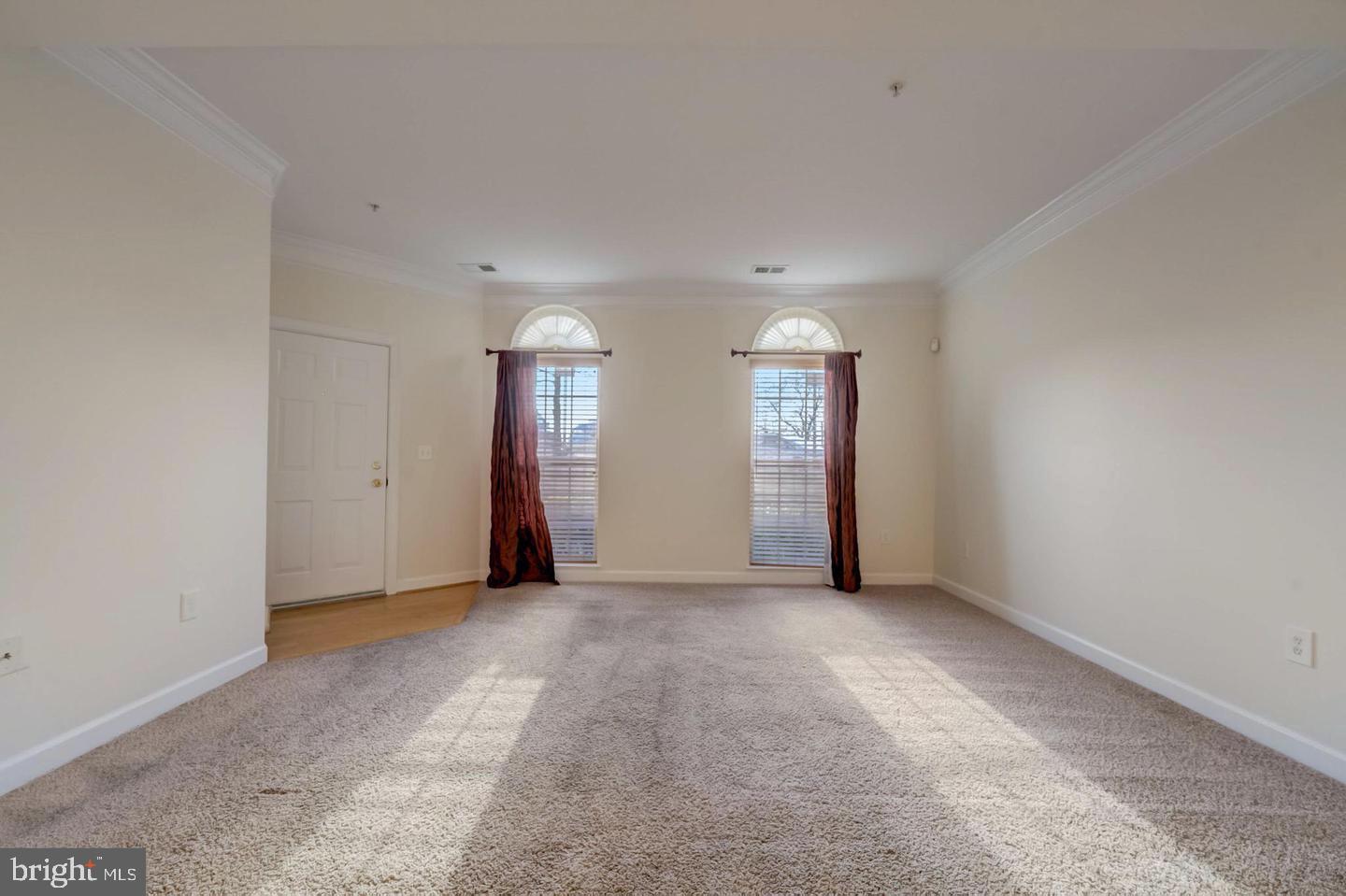 VILLAGES OF POTOMAC AT INDIAN HEAD - Residential Lease