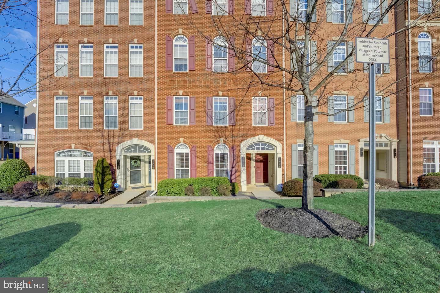 VILLAGES OF POTOMAC AT INDIAN HEAD - Residential Lease