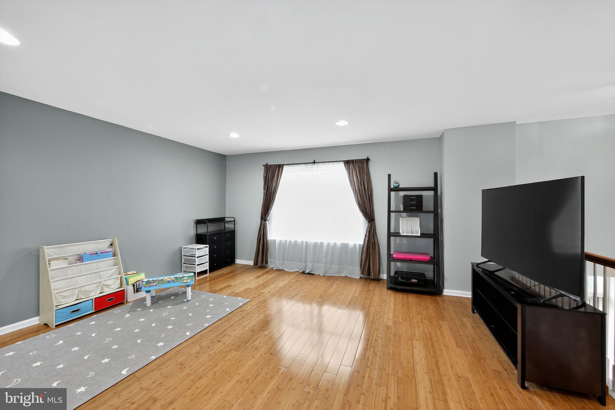 HUNT CLUB - Residential