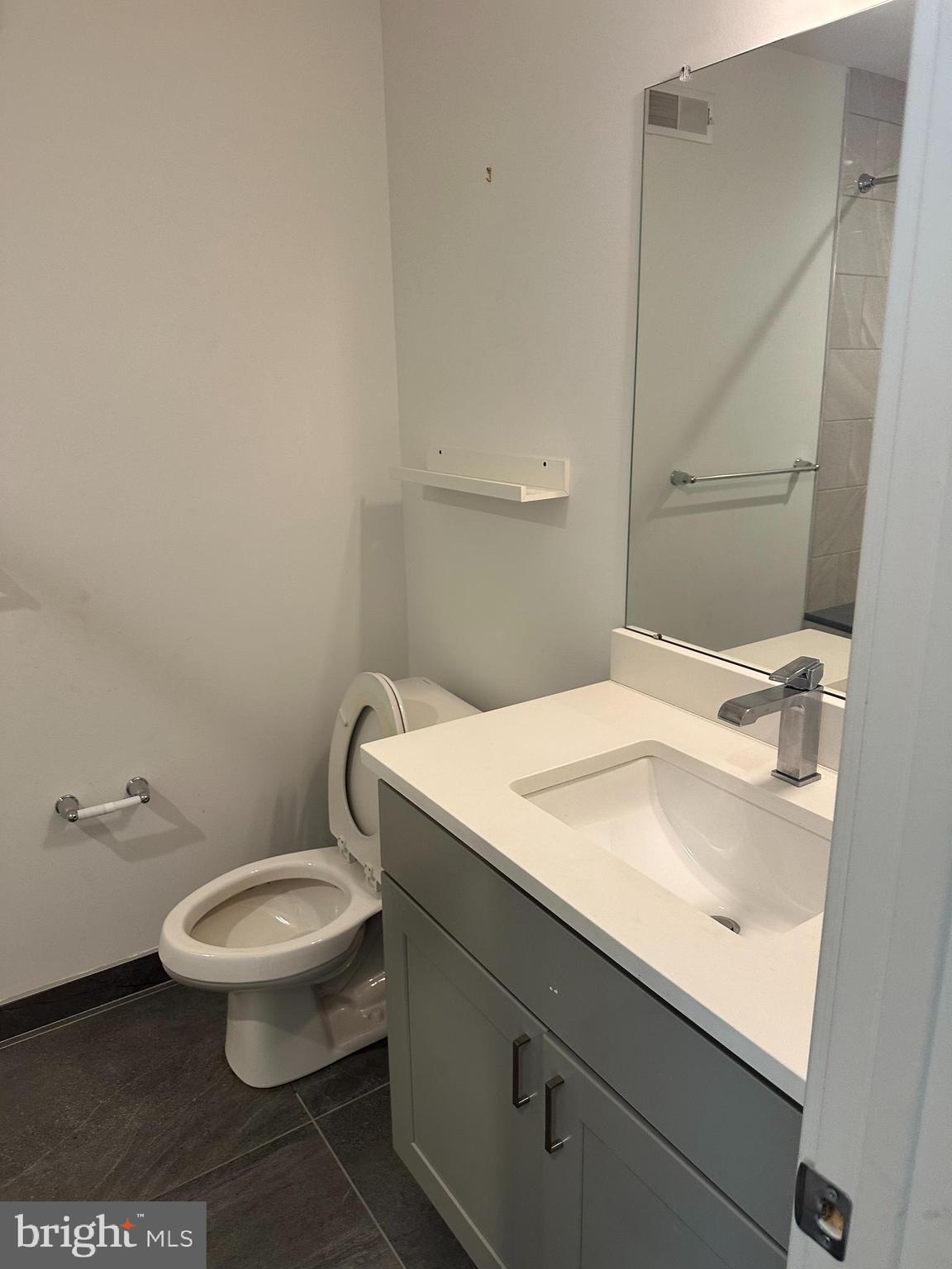 FORGOTTEN BOTTOM - Residential Lease