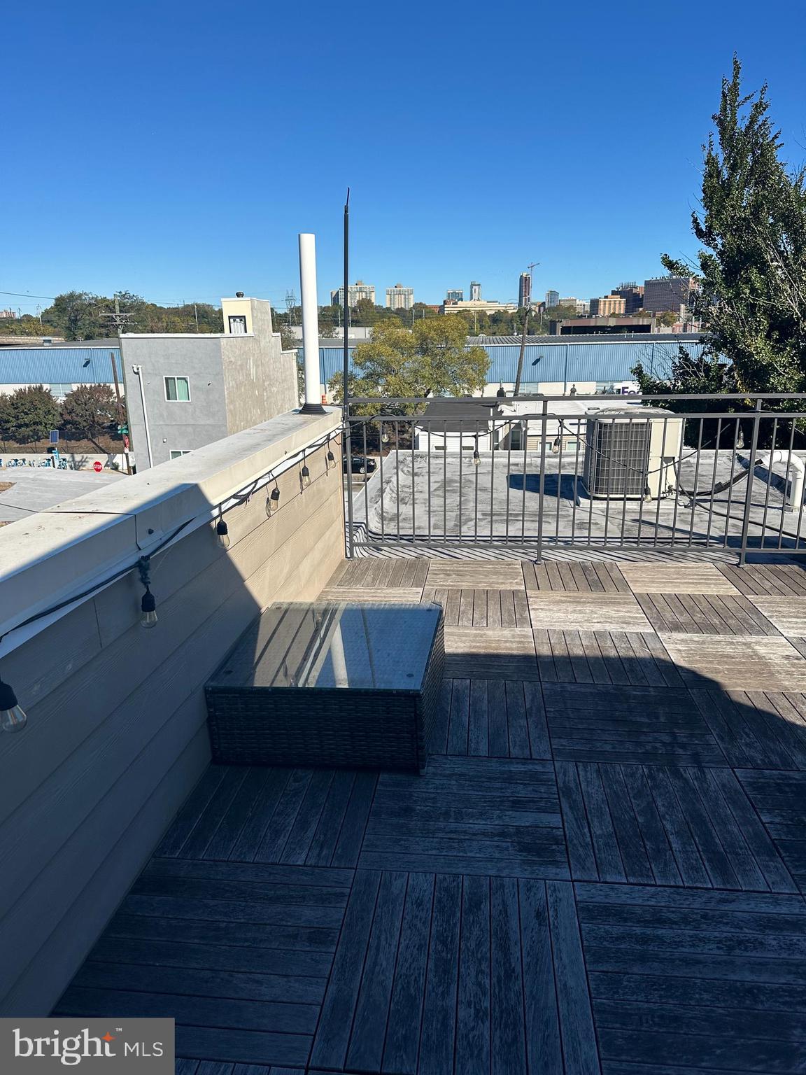 FORGOTTEN BOTTOM - Residential Lease