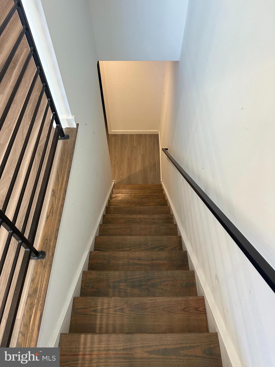 FORGOTTEN BOTTOM - Residential Lease