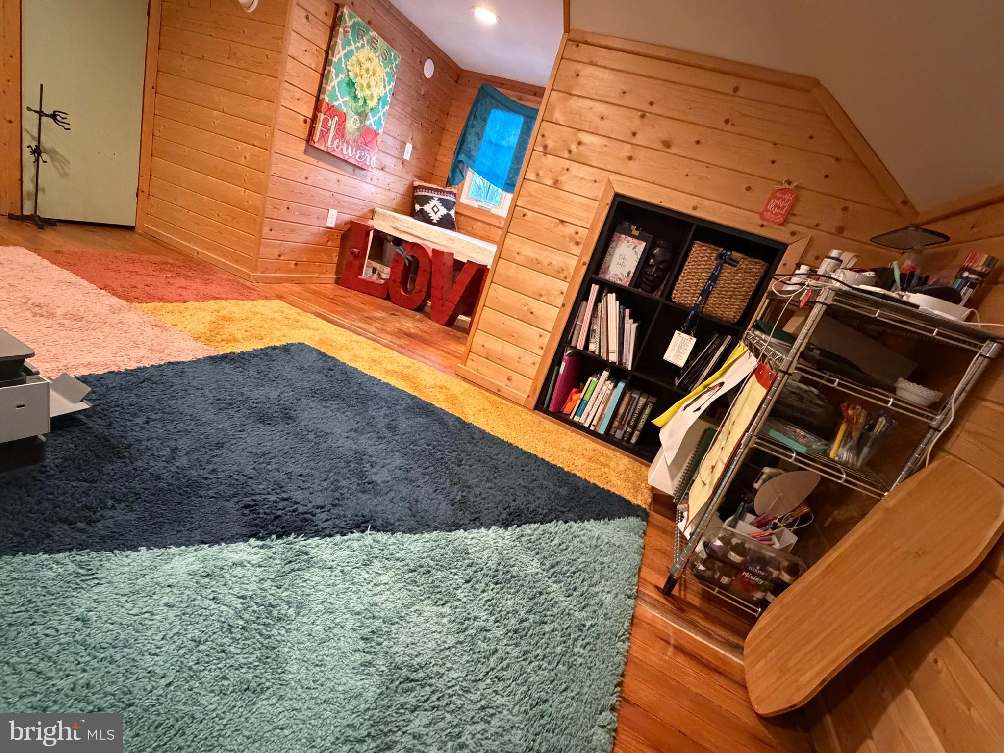 BEVERLY HILLS - Residential Lease