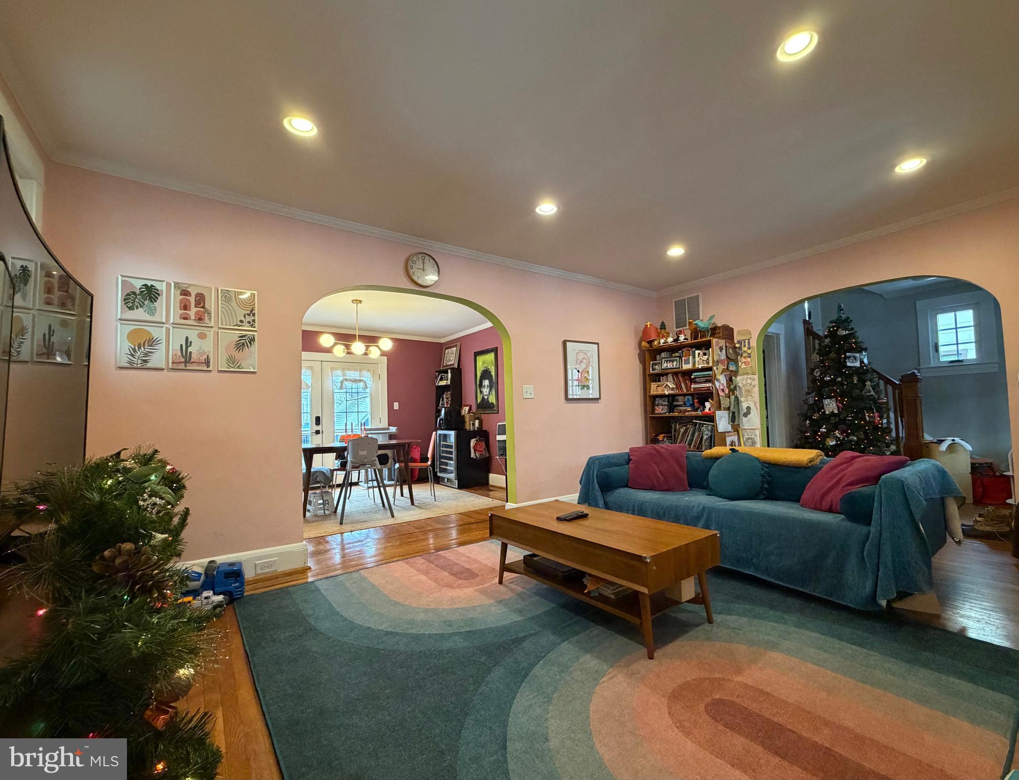 BEVERLY HILLS - Residential Lease