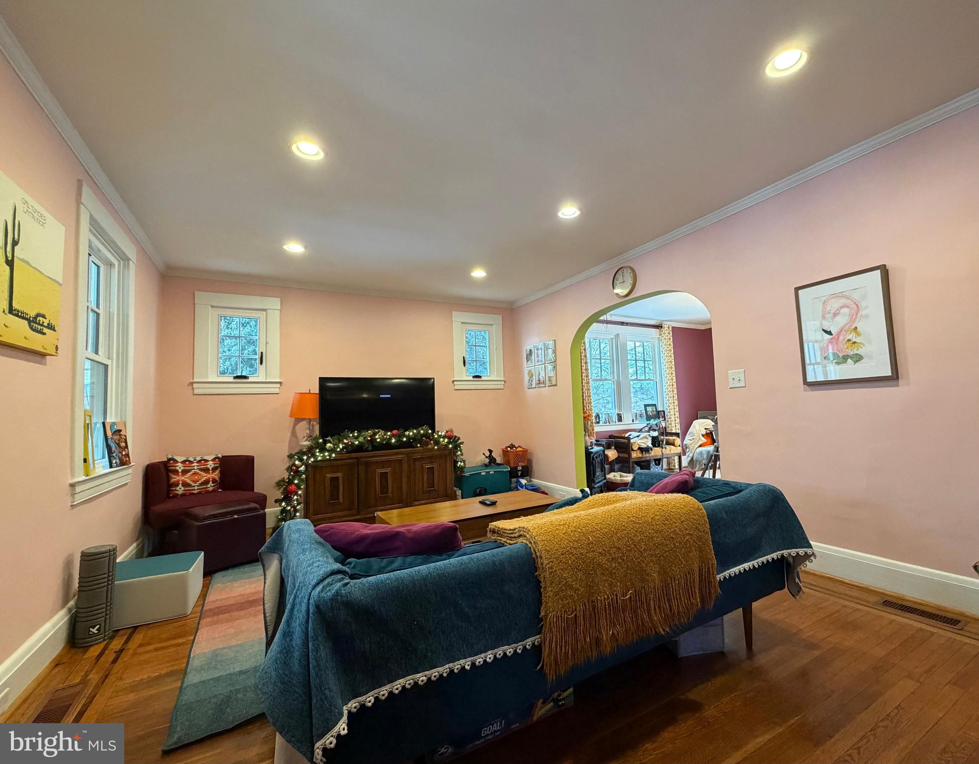 BEVERLY HILLS - Residential Lease