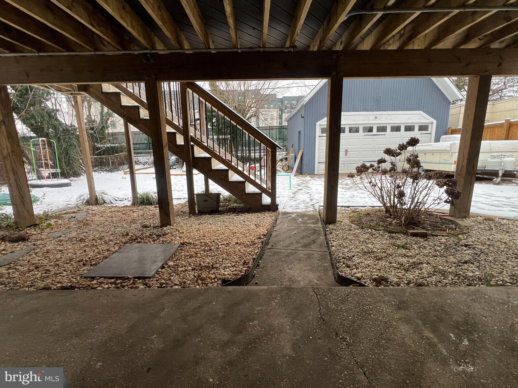 BEVERLY HILLS - Residential Lease