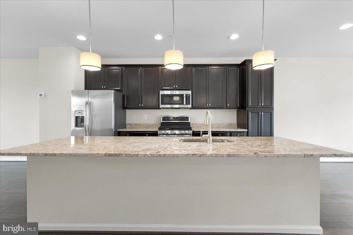 TANYARD COVE - Residential