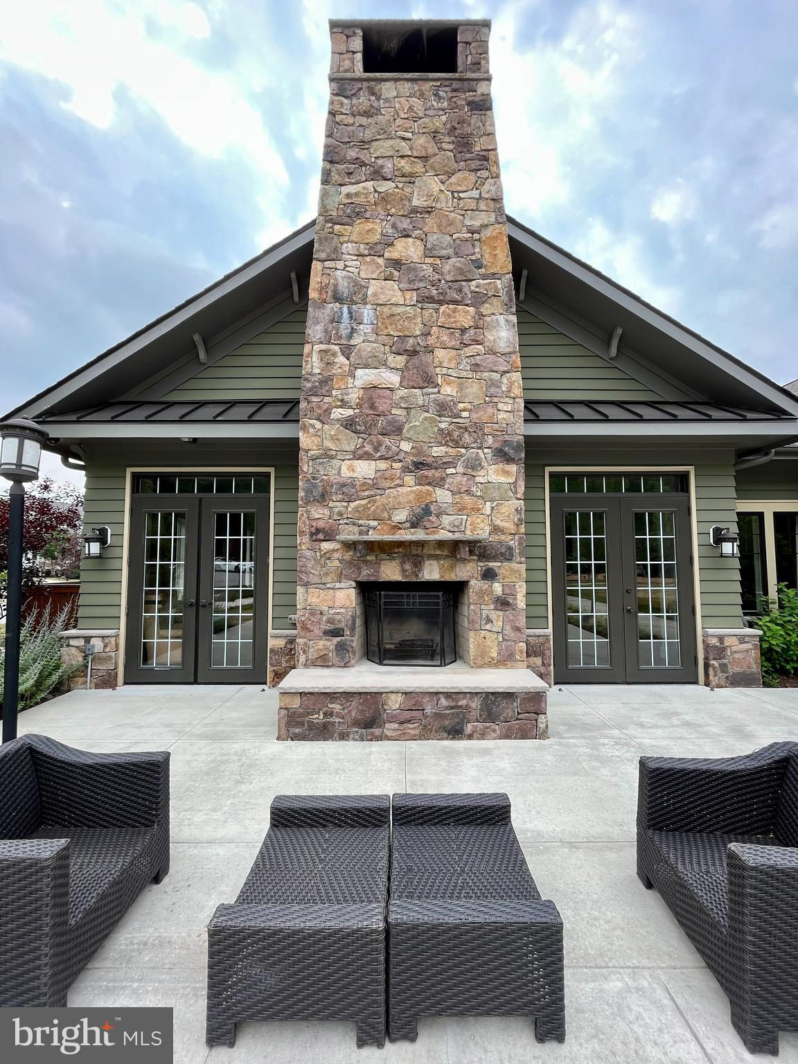 TANYARD COVE - Residential