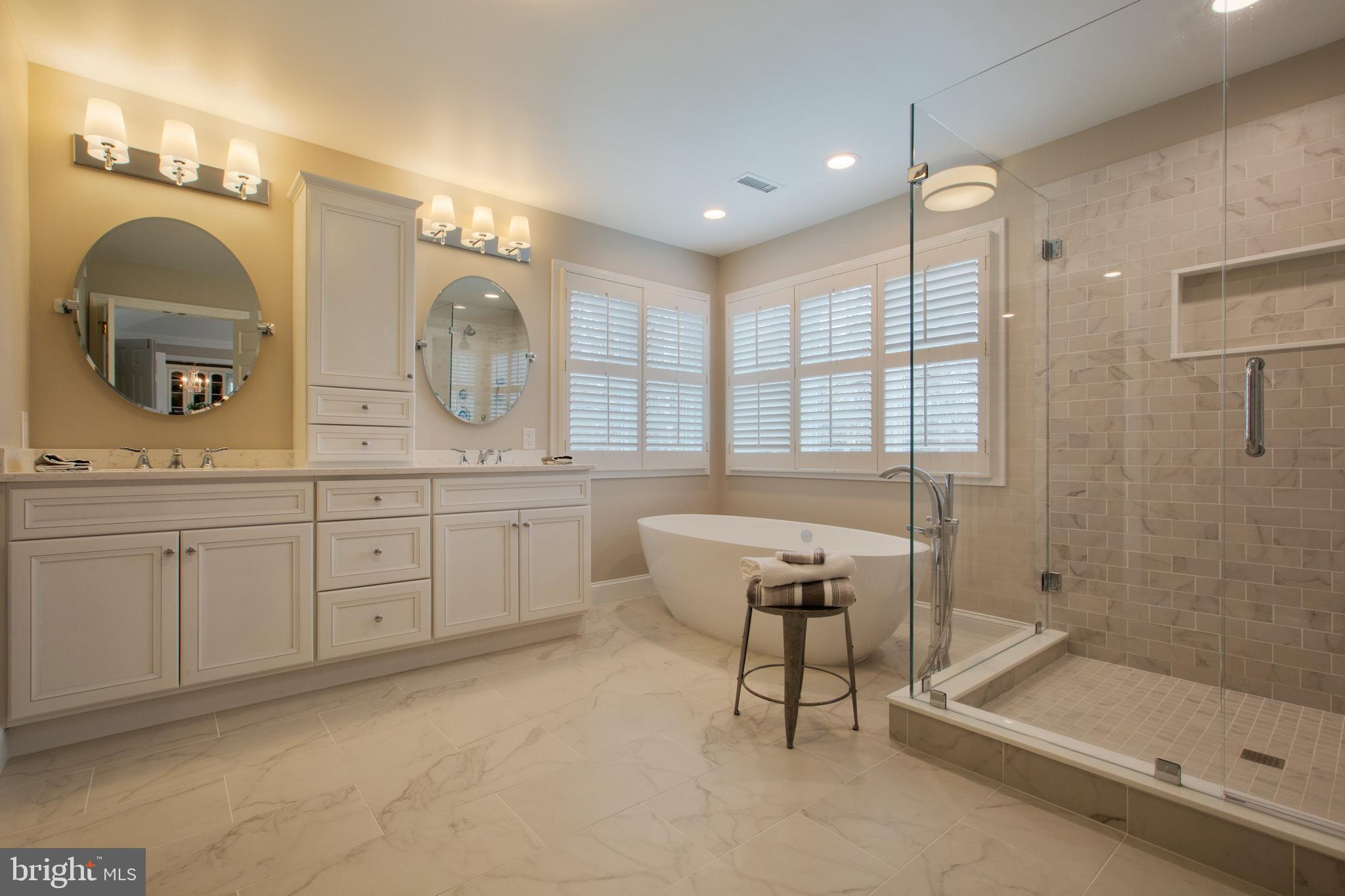 TREYBURN - Residential