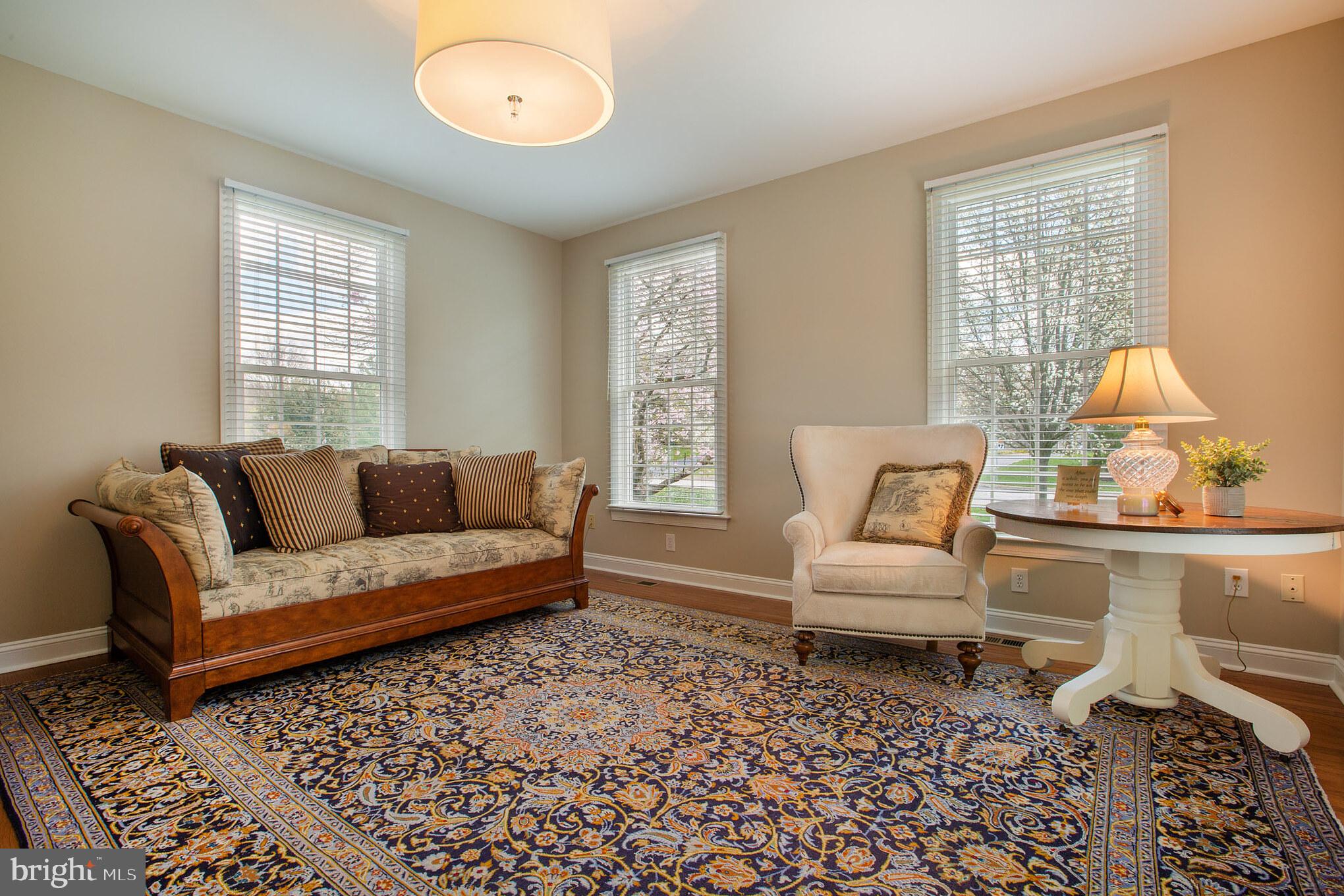 TREYBURN - Residential