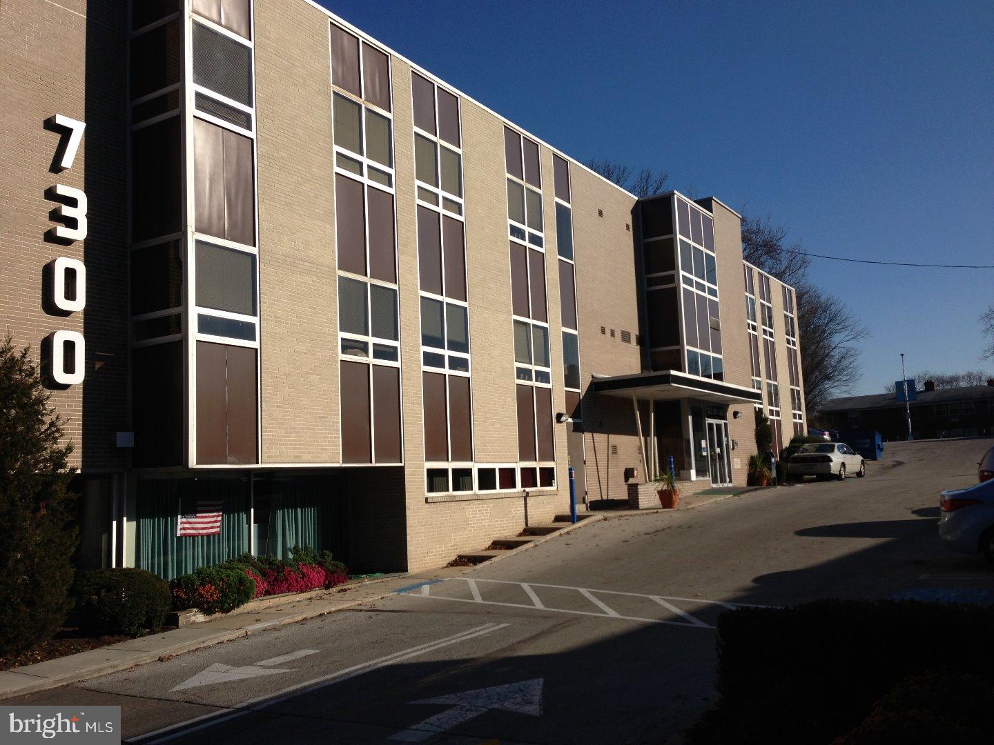 OVERBROOK PARK - Commercial Lease