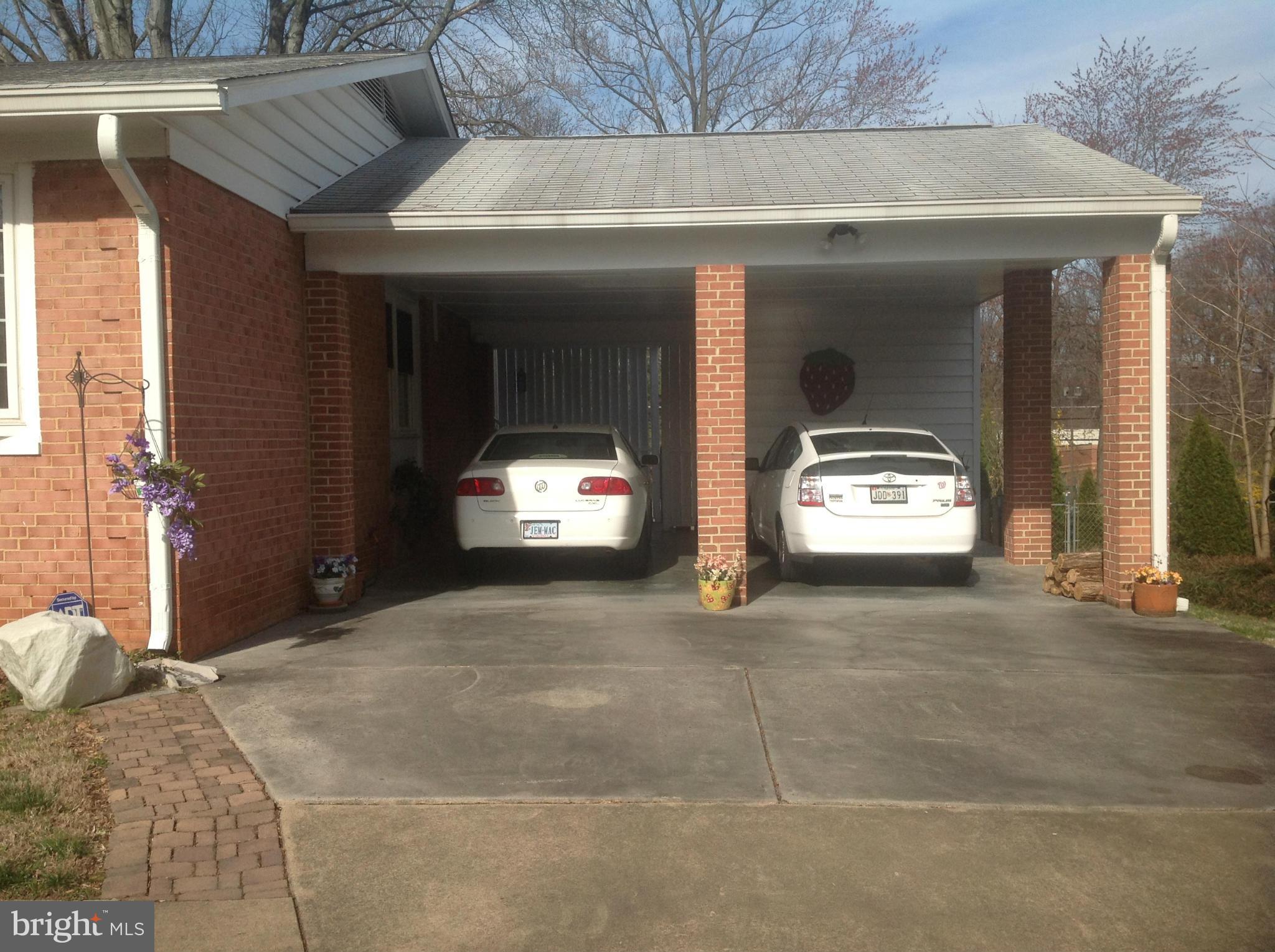 DUNN LORING WOODS - Residential