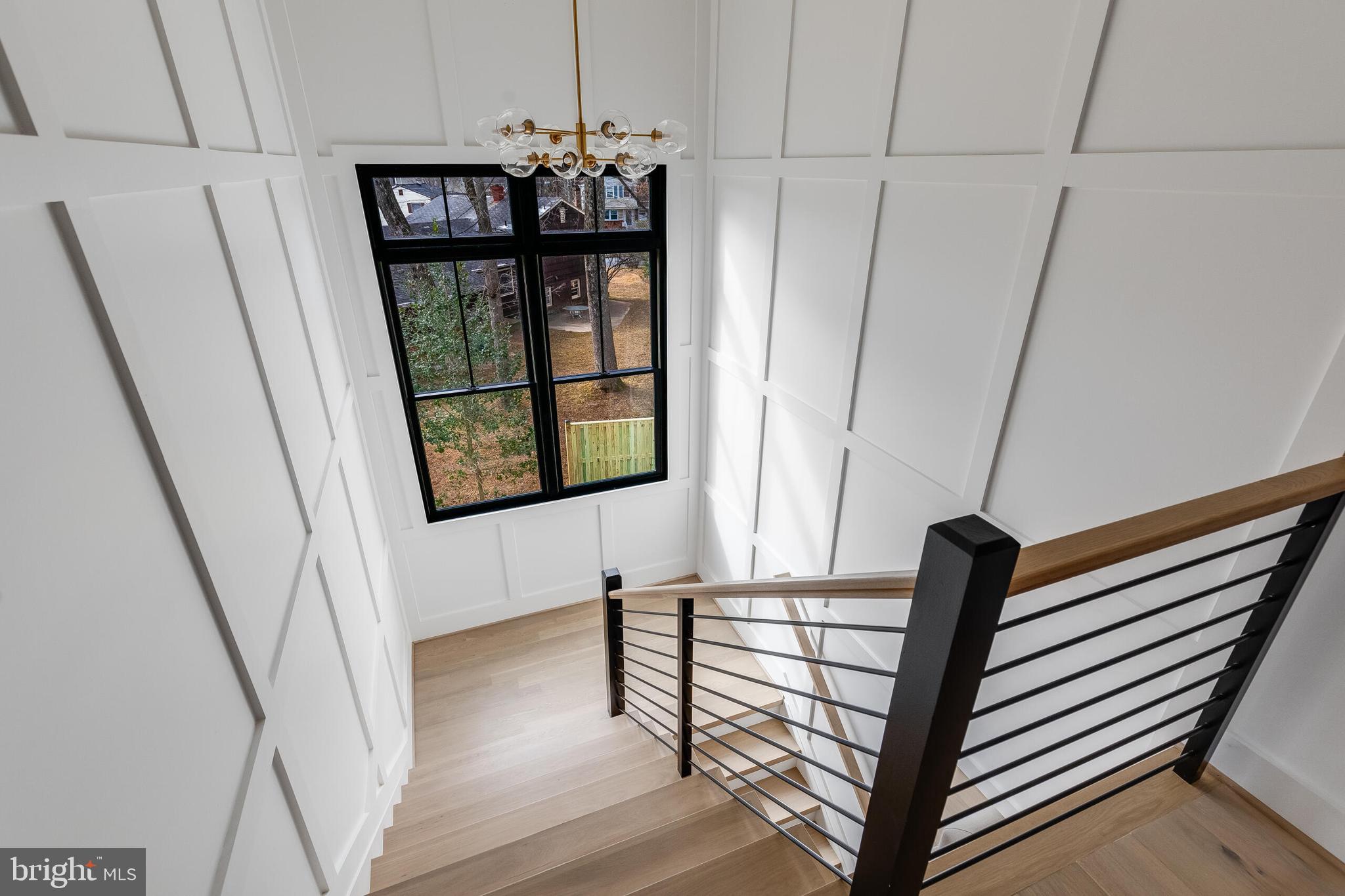 VIENNA WOODS - Residential